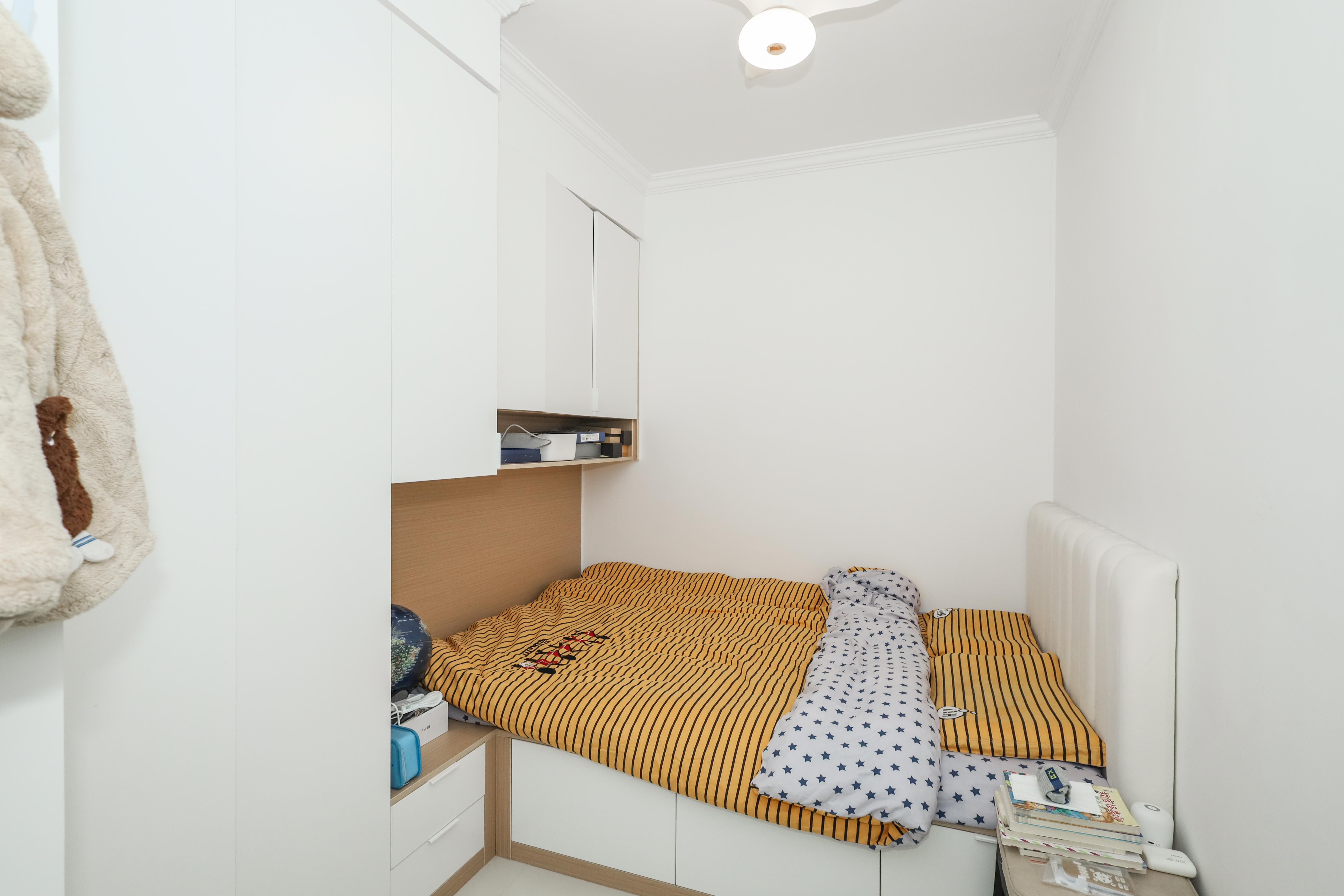 建发央著  2室2厅1卫   94.00万卧室