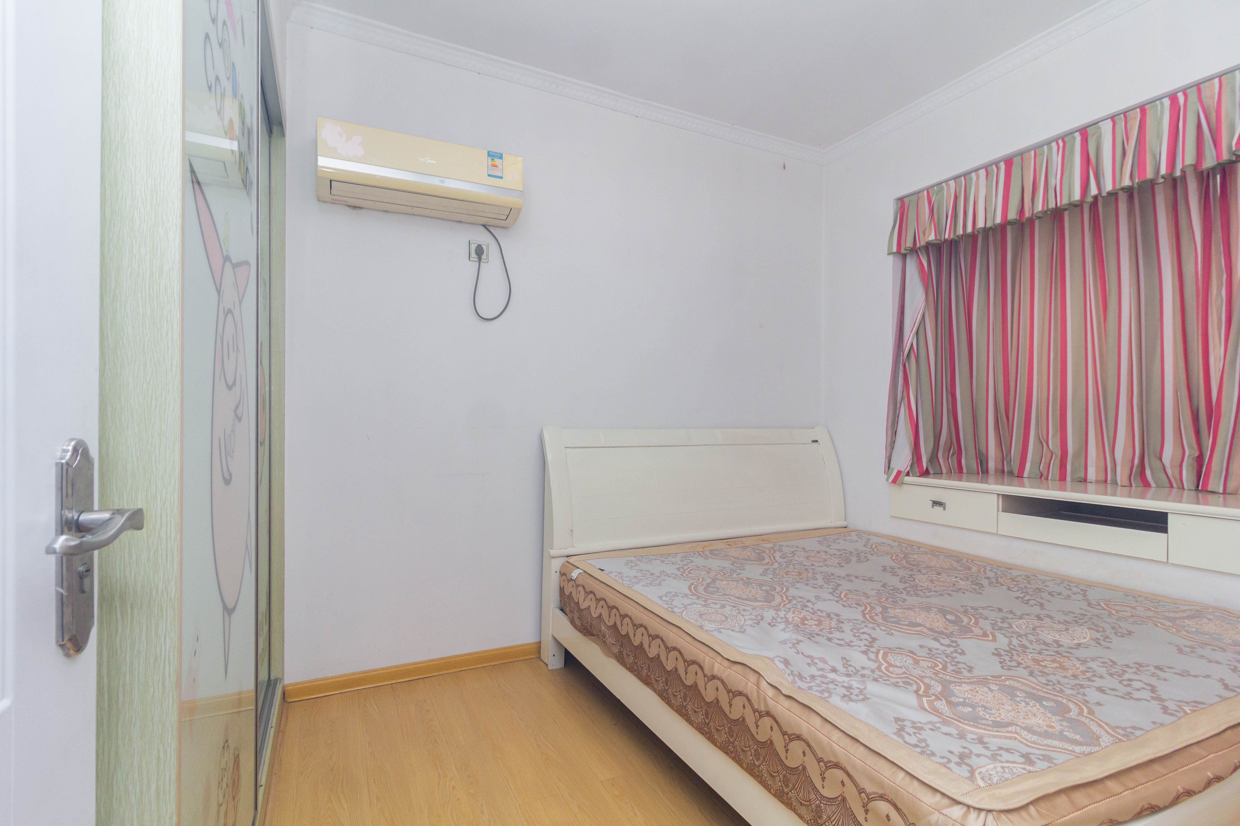 明天一城 2室2厅1卫 52.8万 明天一城 2室2厅1卫 52.8万卧室