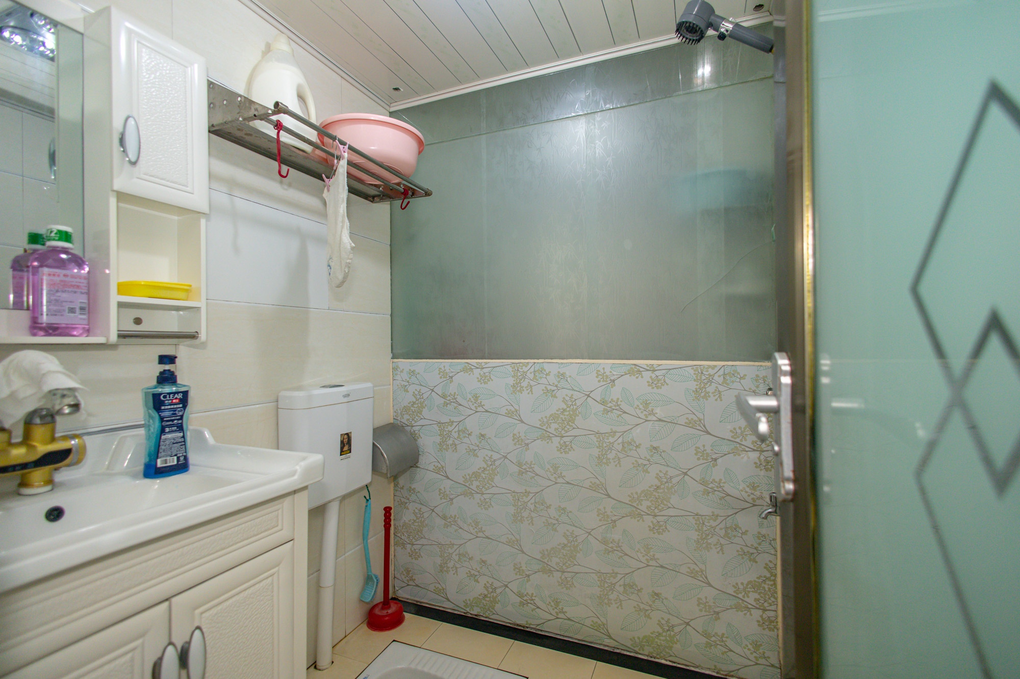 楚天世纪城东苑 3室2厅2卫 53.8万 楚天世纪城东苑 3室2厅2卫 53.8万卫生间