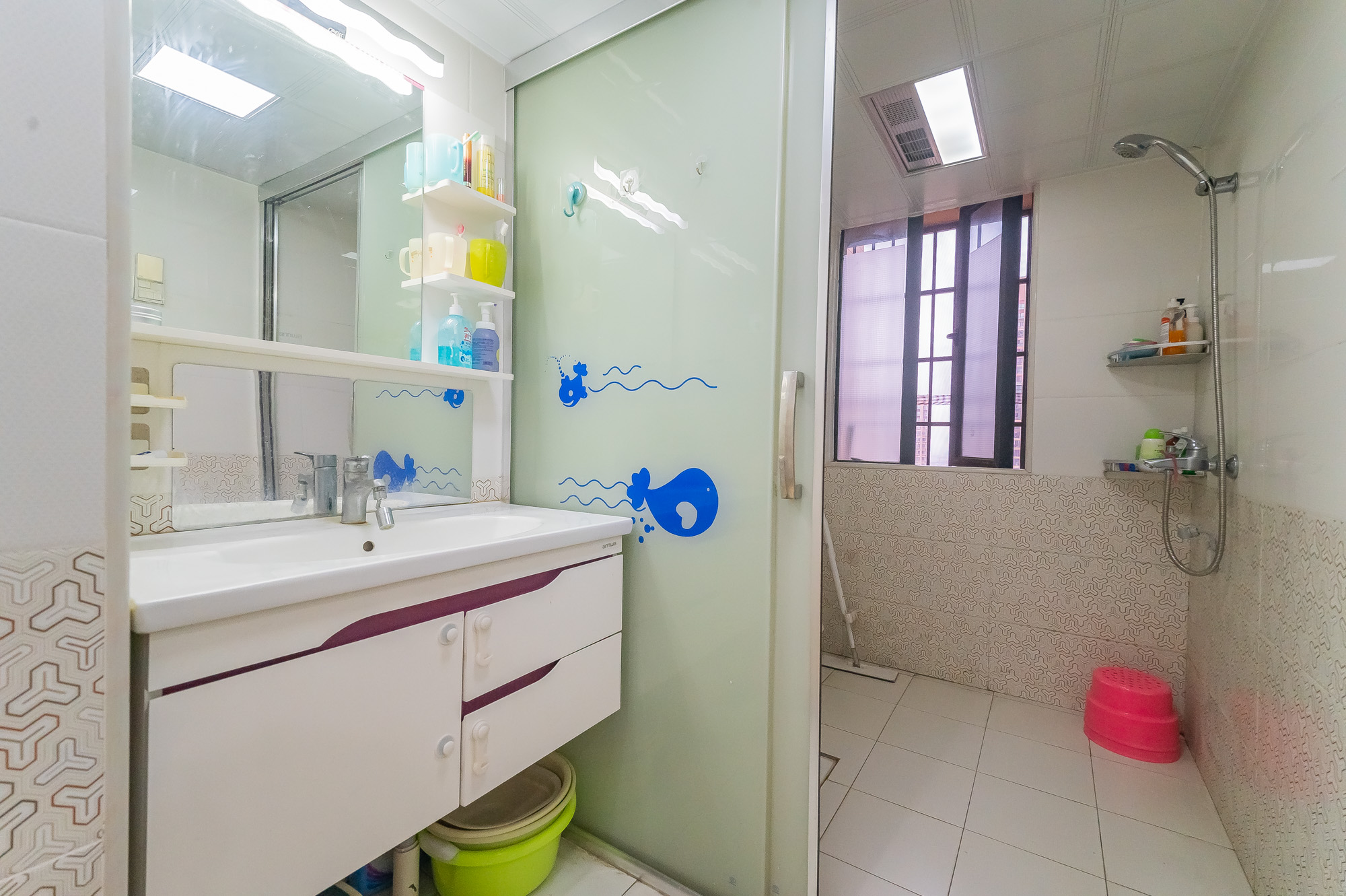 深业睿城 4室2厅2卫 117.8万 深业睿城 4室2厅2卫 117.8万卫生间