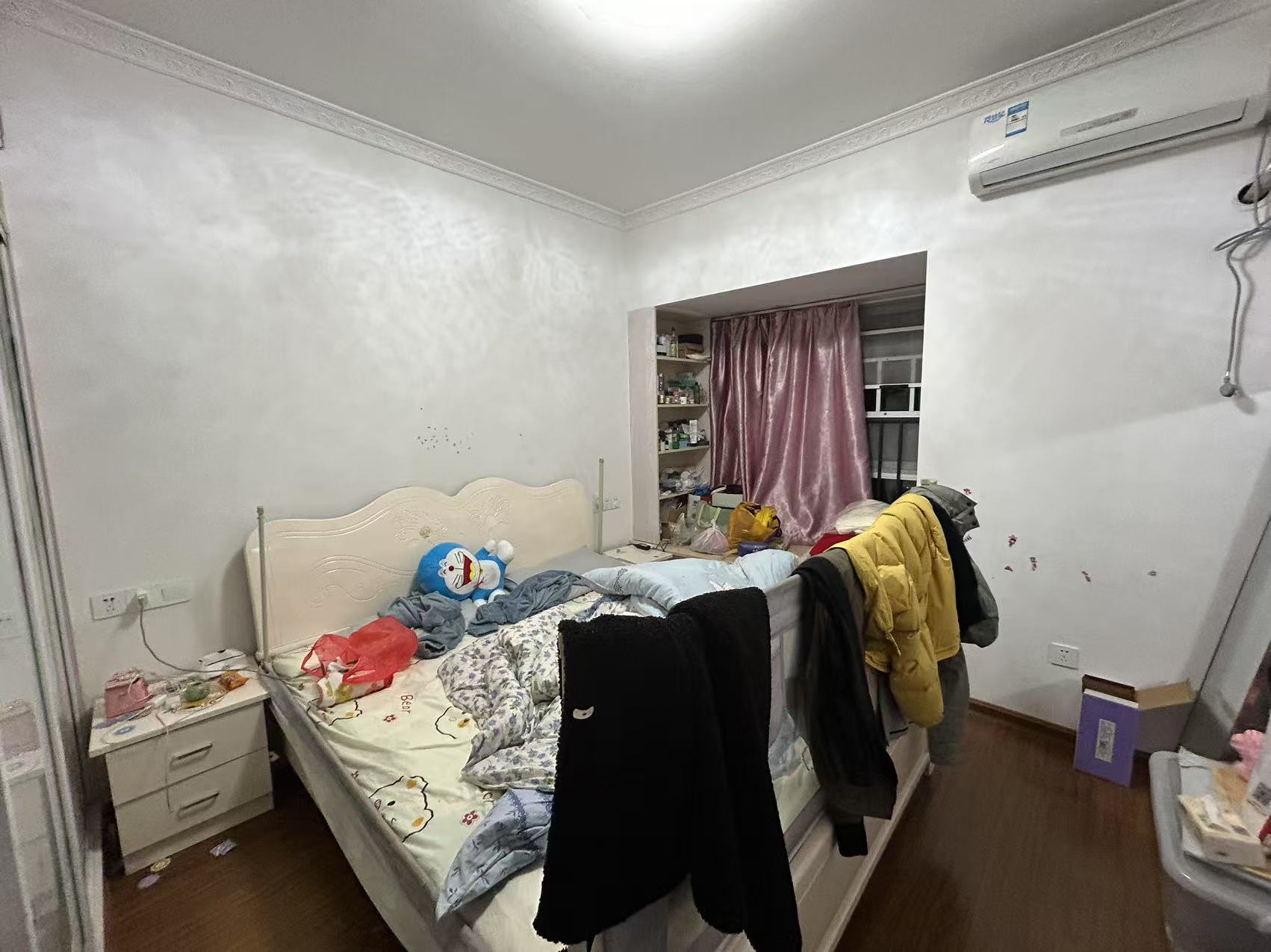 美的城三期  2室2厅1卫    30.0万 美的城三期  2室2厅1卫    30.0万室内图