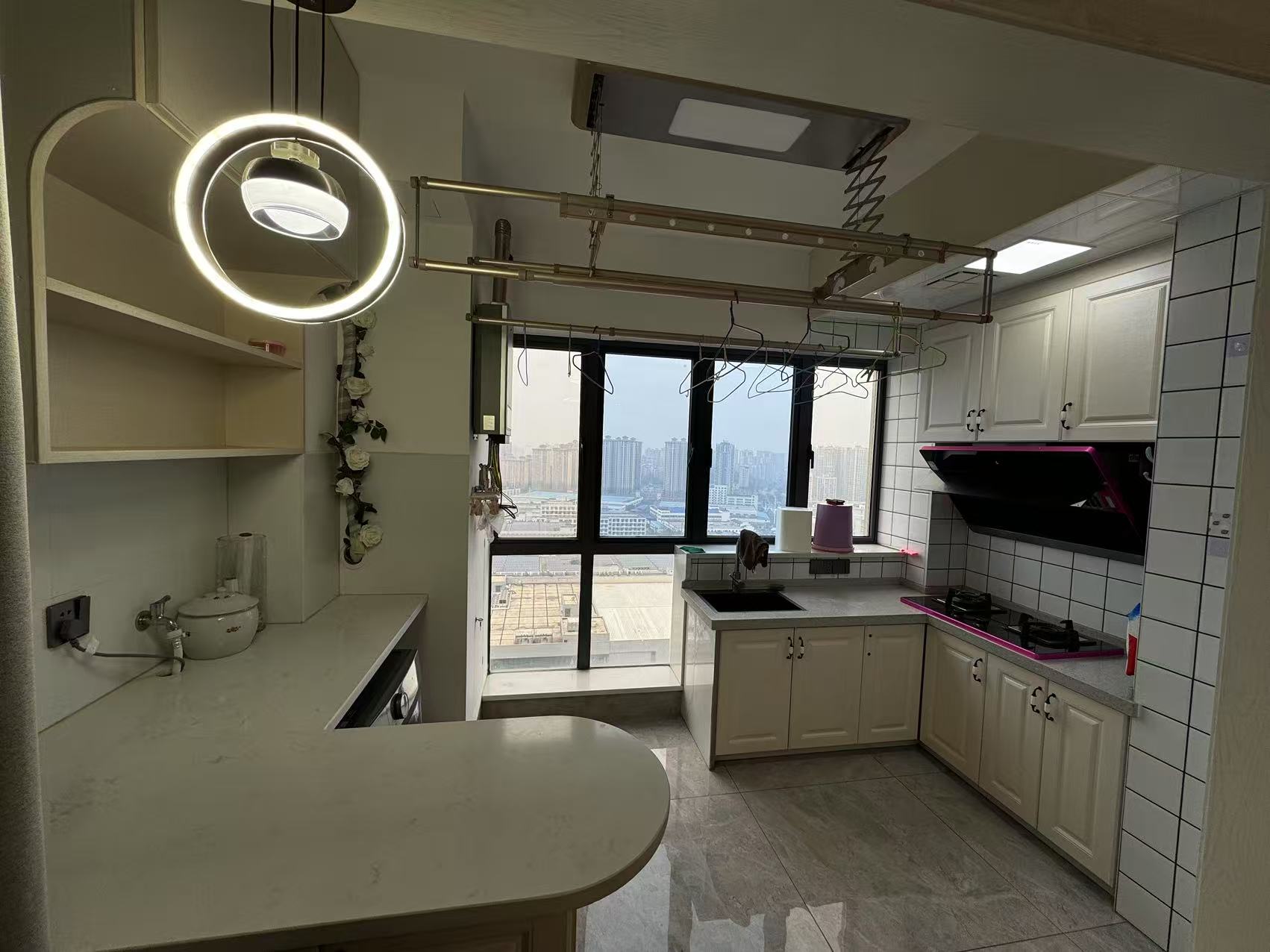 山水洲城华晨第一城  1室1厅1卫    25.0万 山水洲城华晨第一城  1室1厅1卫    25.0万室内图