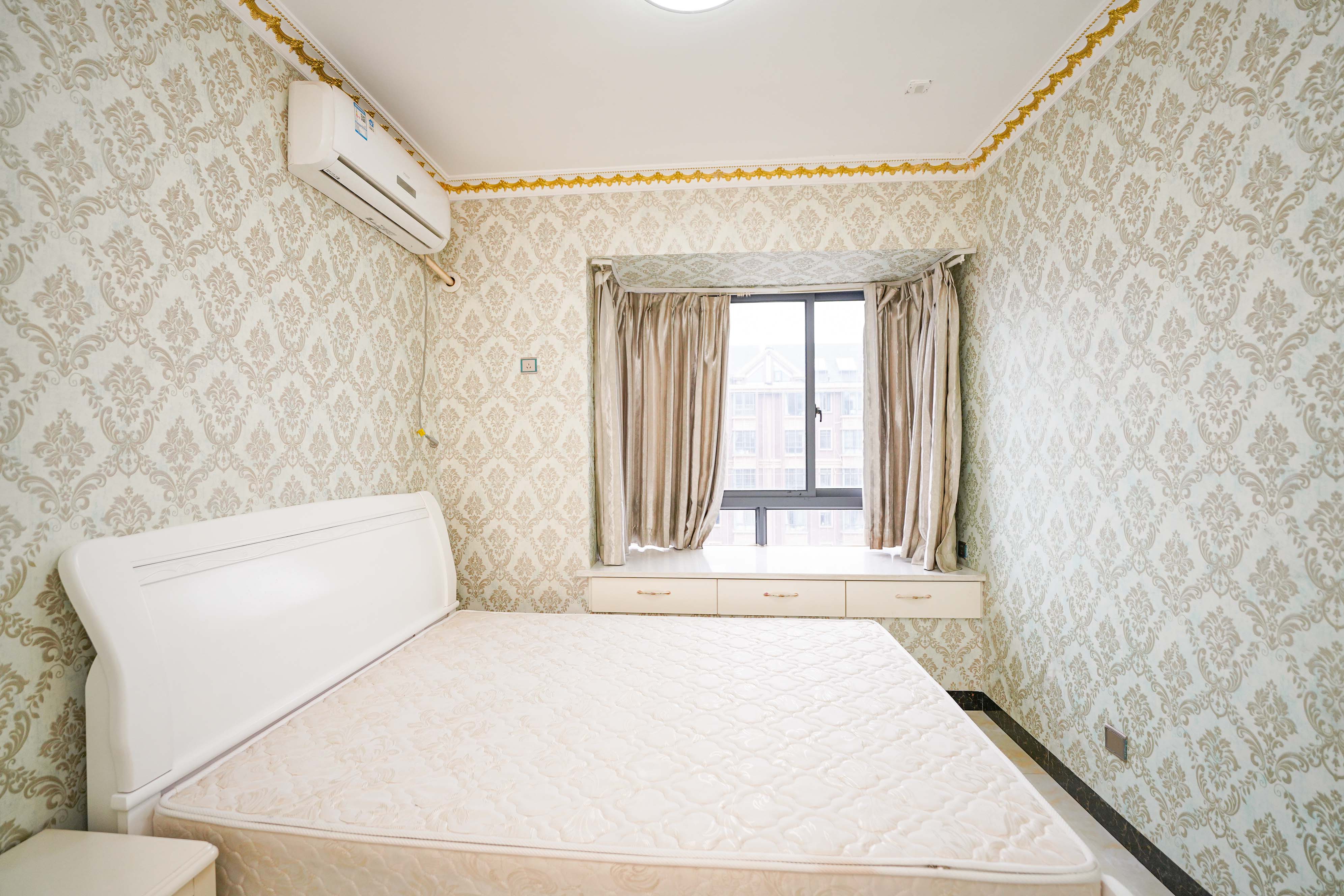 五矿格澜郡  3室2厅1卫    62.0万 五矿格澜郡  3室2厅1卫    62.0万卧室