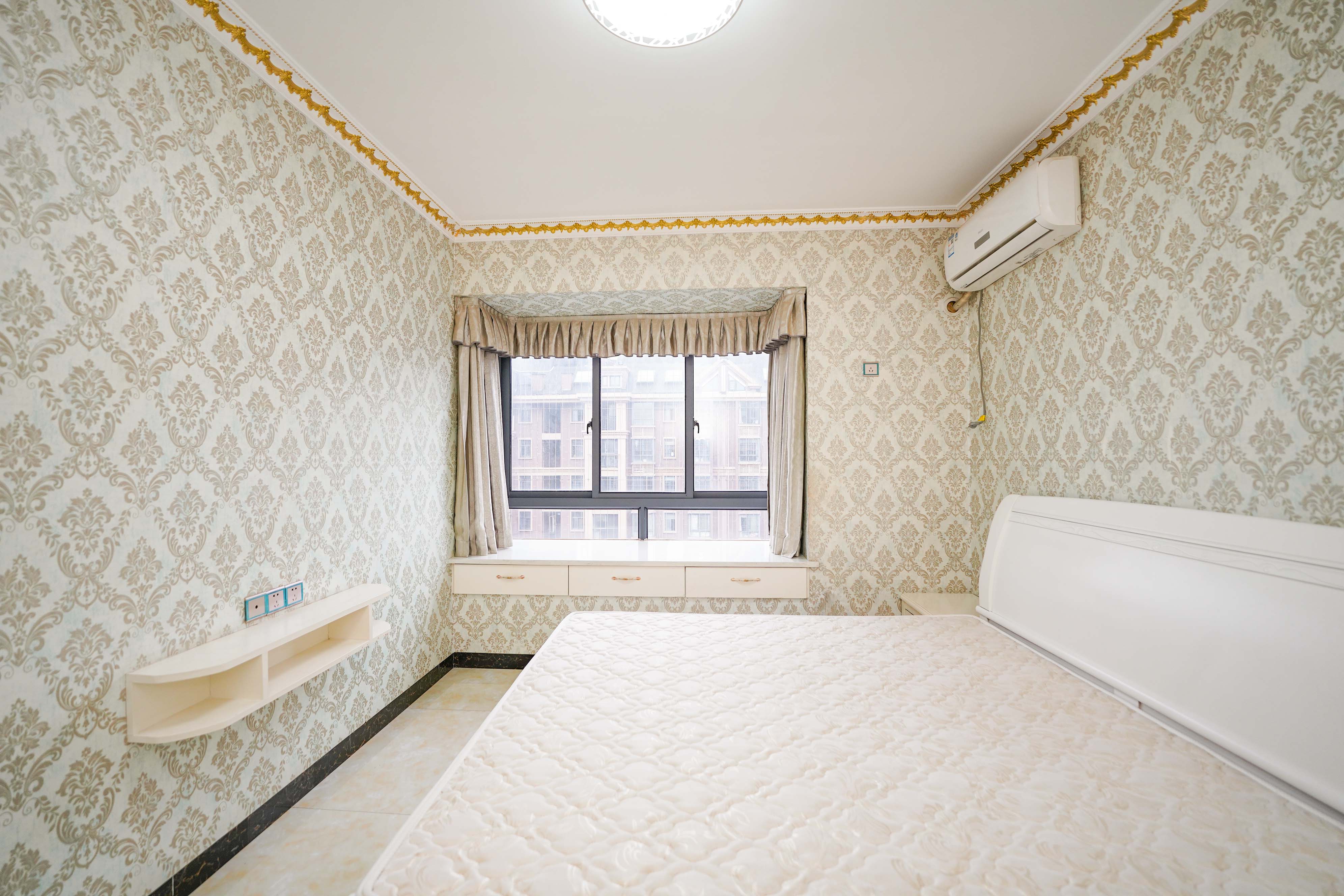 五矿格澜郡  3室2厅1卫    62.0万 五矿格澜郡  3室2厅1卫    62.0万卧室