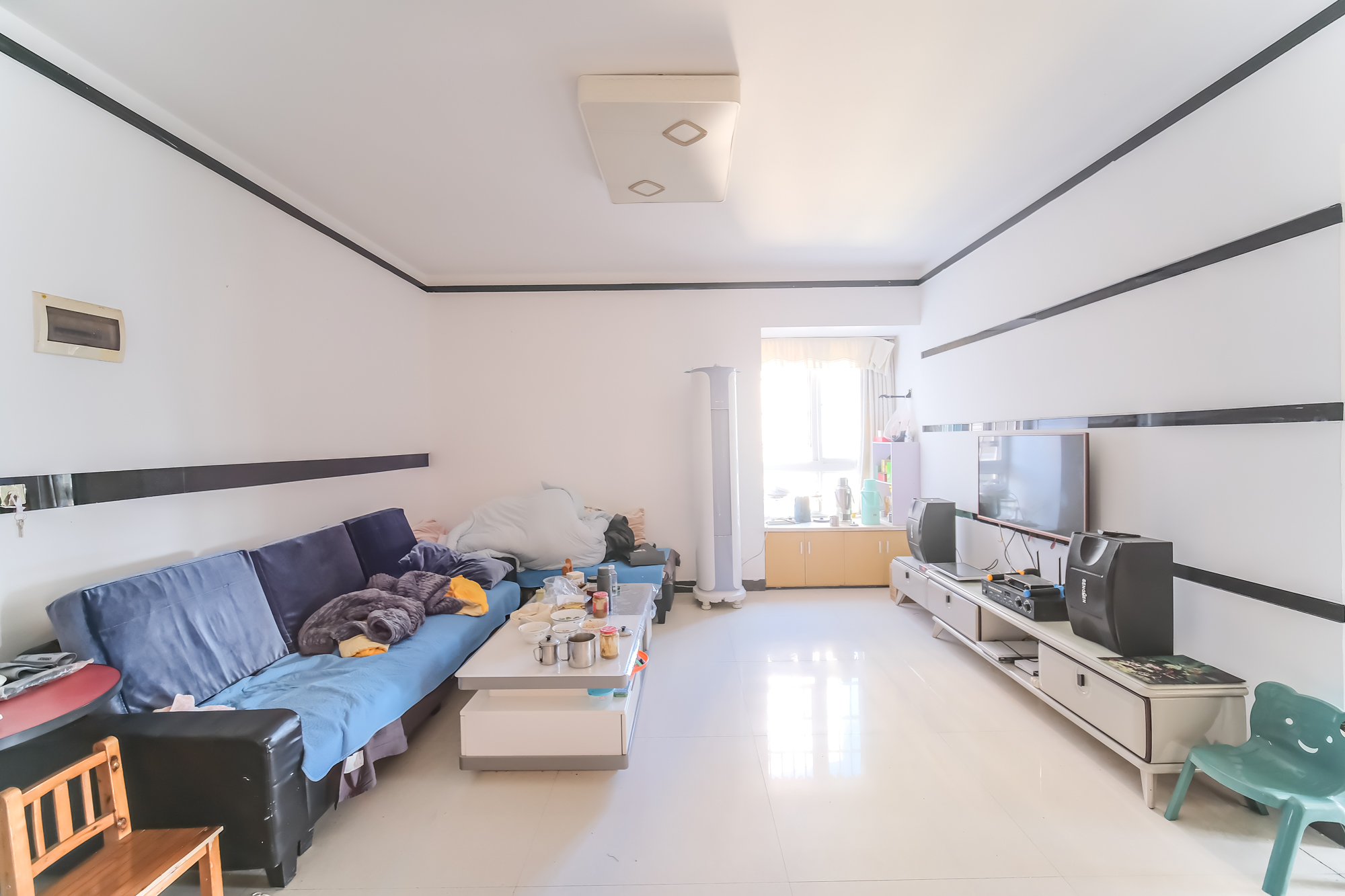 山水湾 3室2厅1卫 58.0万 山水湾 3室2厅1卫 58.0万客厅