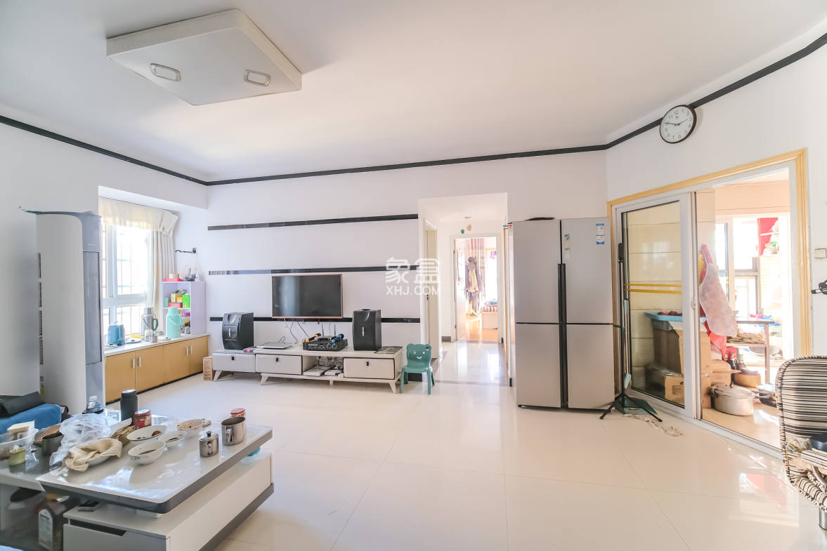 山水湾 3室2厅1卫 58.0万 山水湾 3室2厅1卫 58.0万客厅