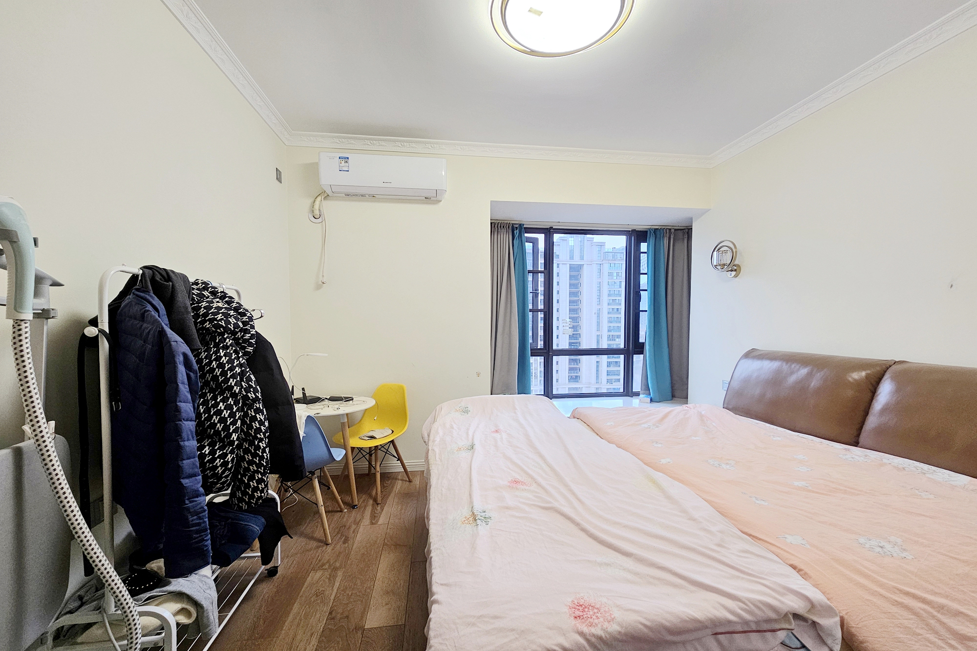 明昇壹城(明昇时代广场)二期 4室2厅2卫 206.0万 明昇壹城(明昇时代广场)二期 4室2厅2卫 206.0万卧室