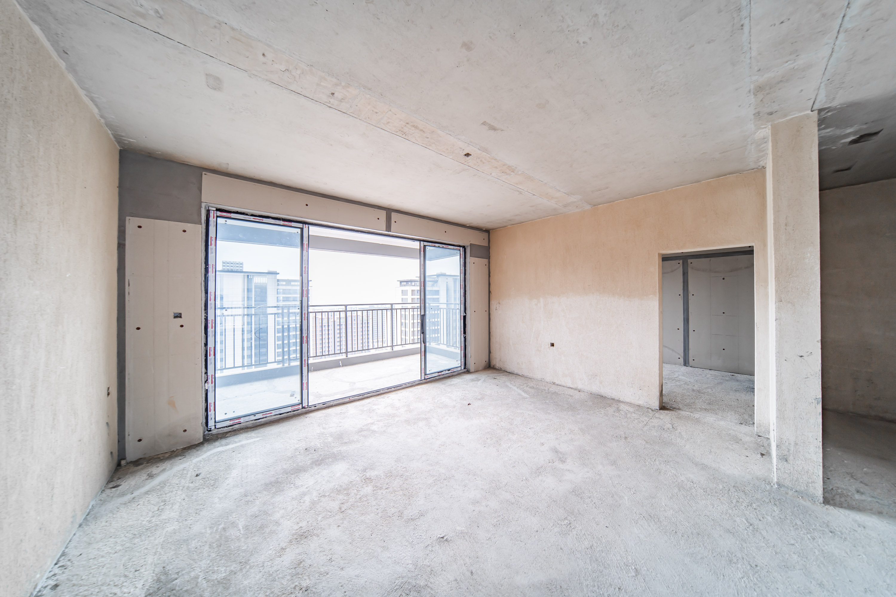 城发恒伟洋湖映2009  5室2厅2卫    315.0万 城发恒伟洋湖映2009  5室2厅2卫    315.0万客厅