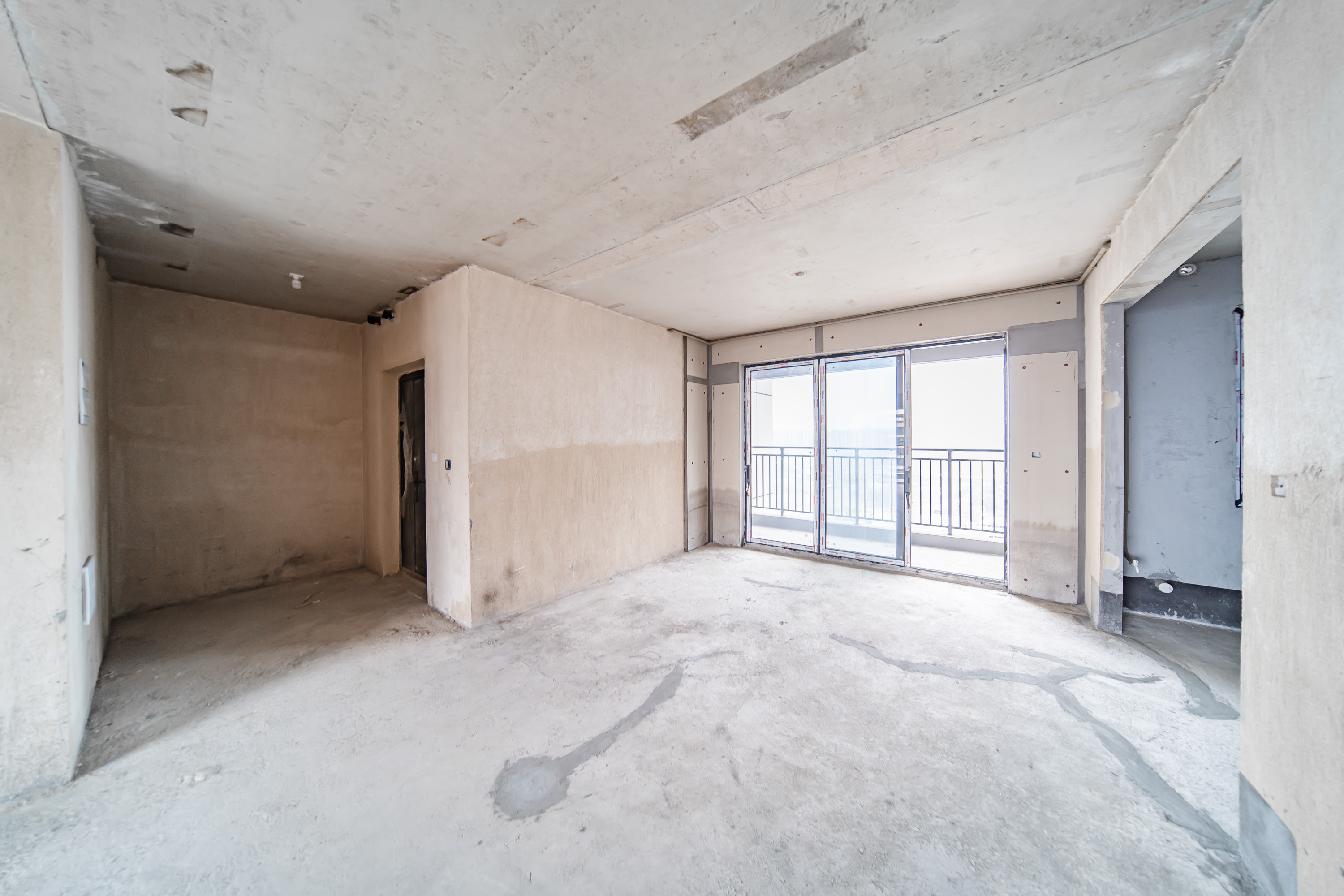 城发恒伟洋湖映2009  5室2厅2卫    315.0万 城发恒伟洋湖映2009  5室2厅2卫    315.0万其他