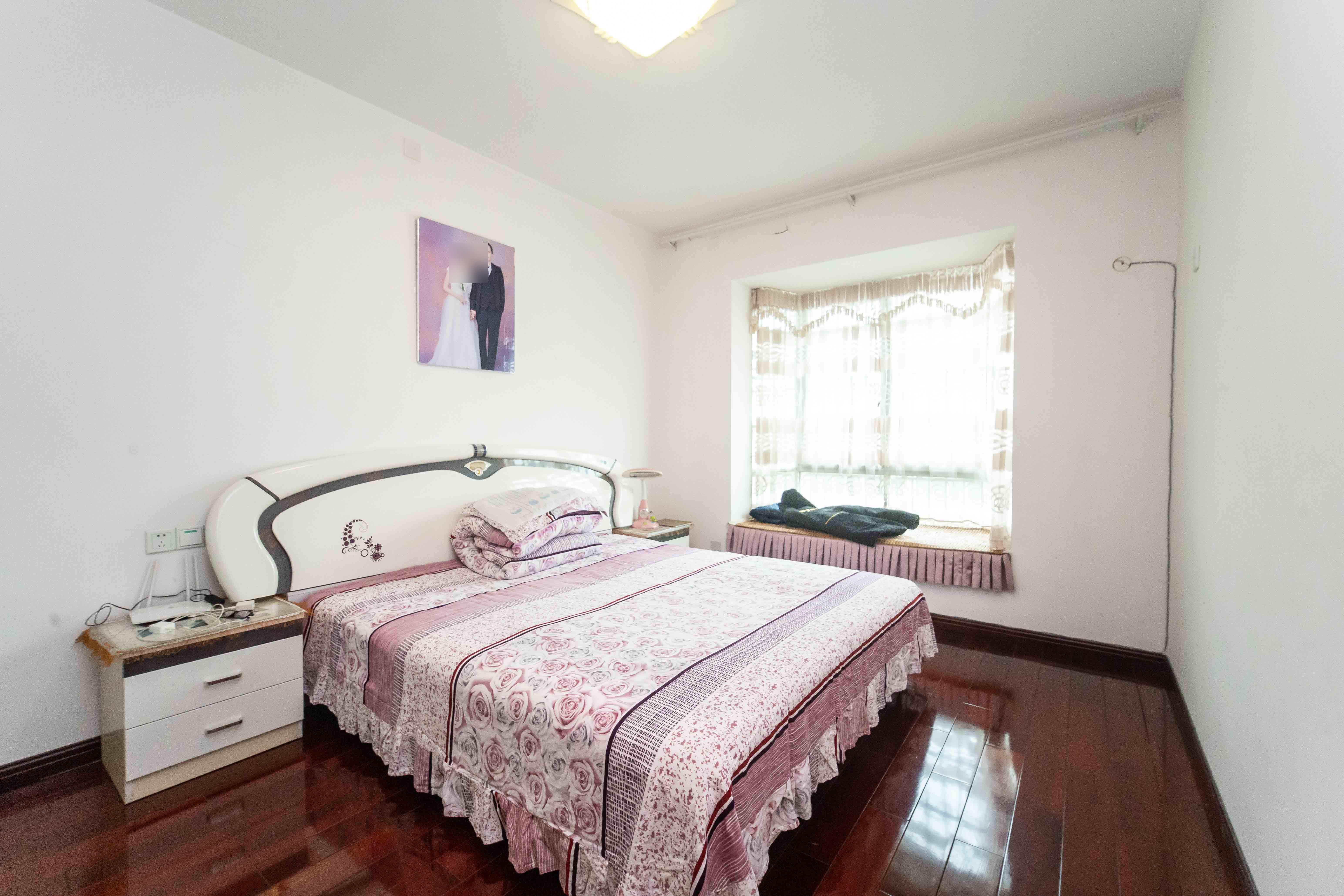 德政园 4室2厅2卫 123.8万 德政园 4室2厅2卫 123.8万卧室