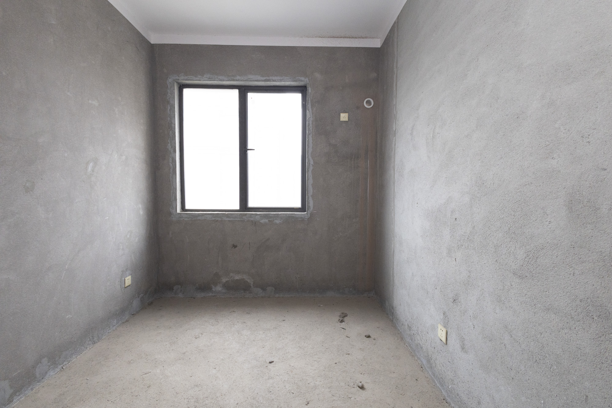 绿地海外滩一期  2室2厅1卫    37.0万 绿地海外滩一期  2室2厅1卫    37.0万卧室