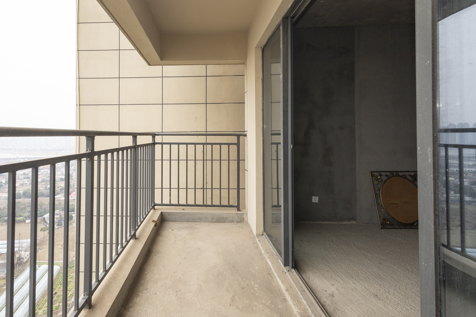 堤亚纳湾(深业沙河城)  4室2厅2卫    95.0万 堤亚纳湾(深业沙河城)  4室2厅2卫    95.0万阳台