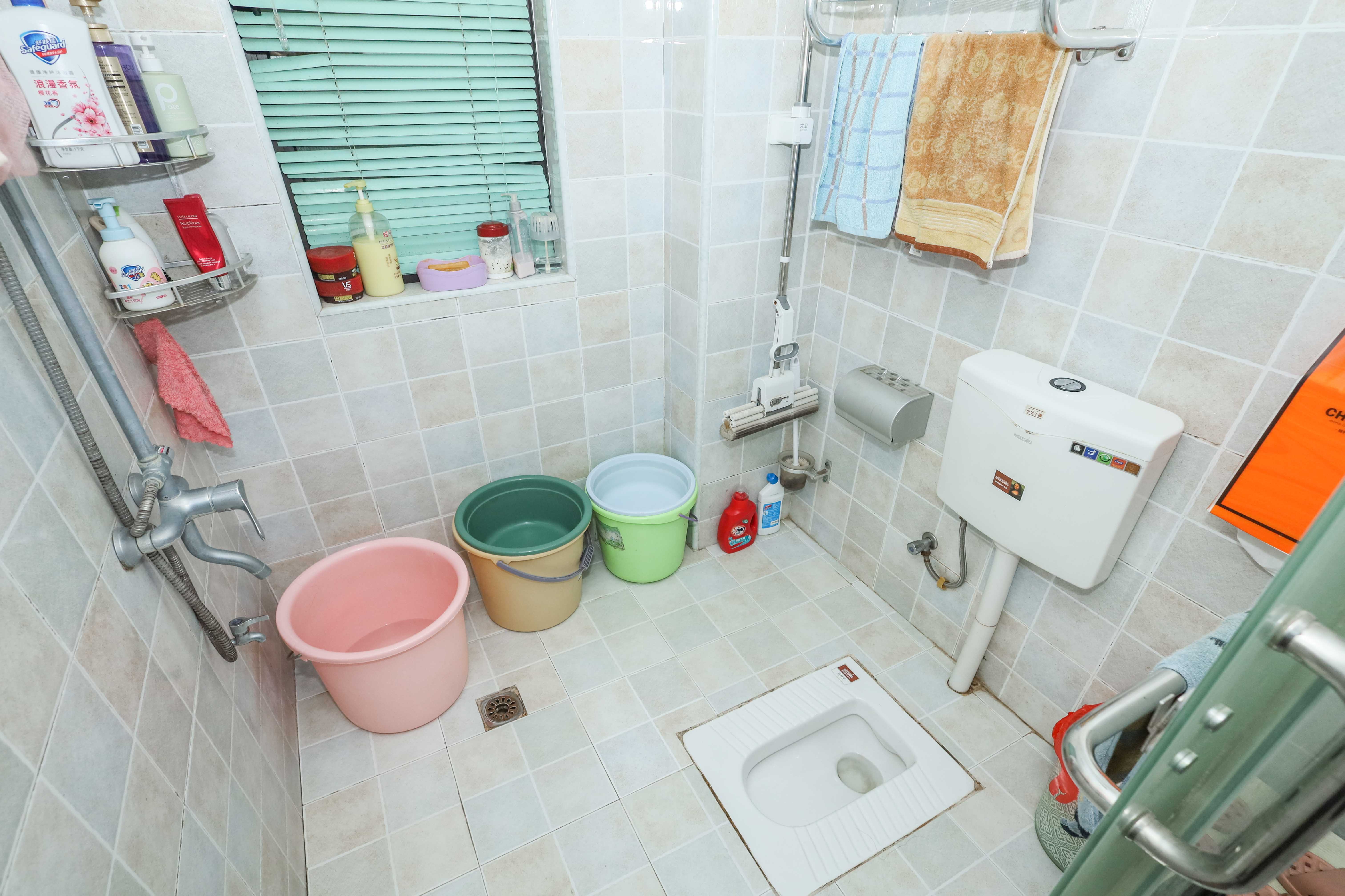 麓谷星辰  3室2厅2卫    88.0万 麓谷星辰  3室2厅2卫    88.0万卫生间