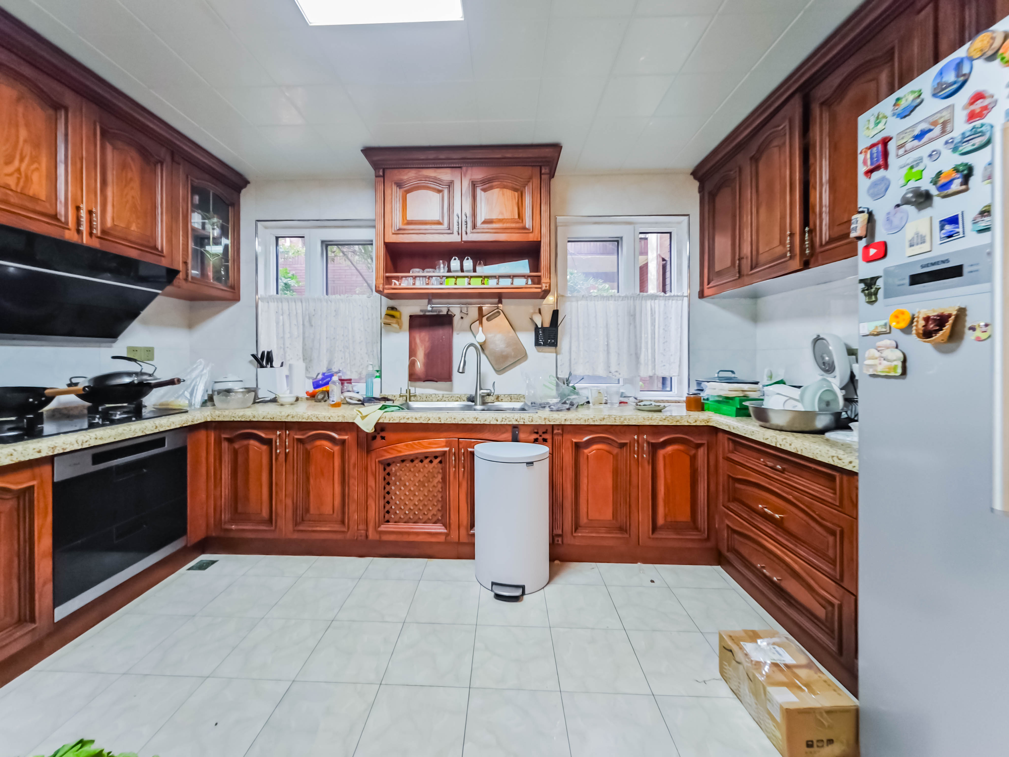 万科金域华府三四期  6室2厅4卫    448.0万 万科金域华府三四期  6室2厅4卫    448.0万厨房