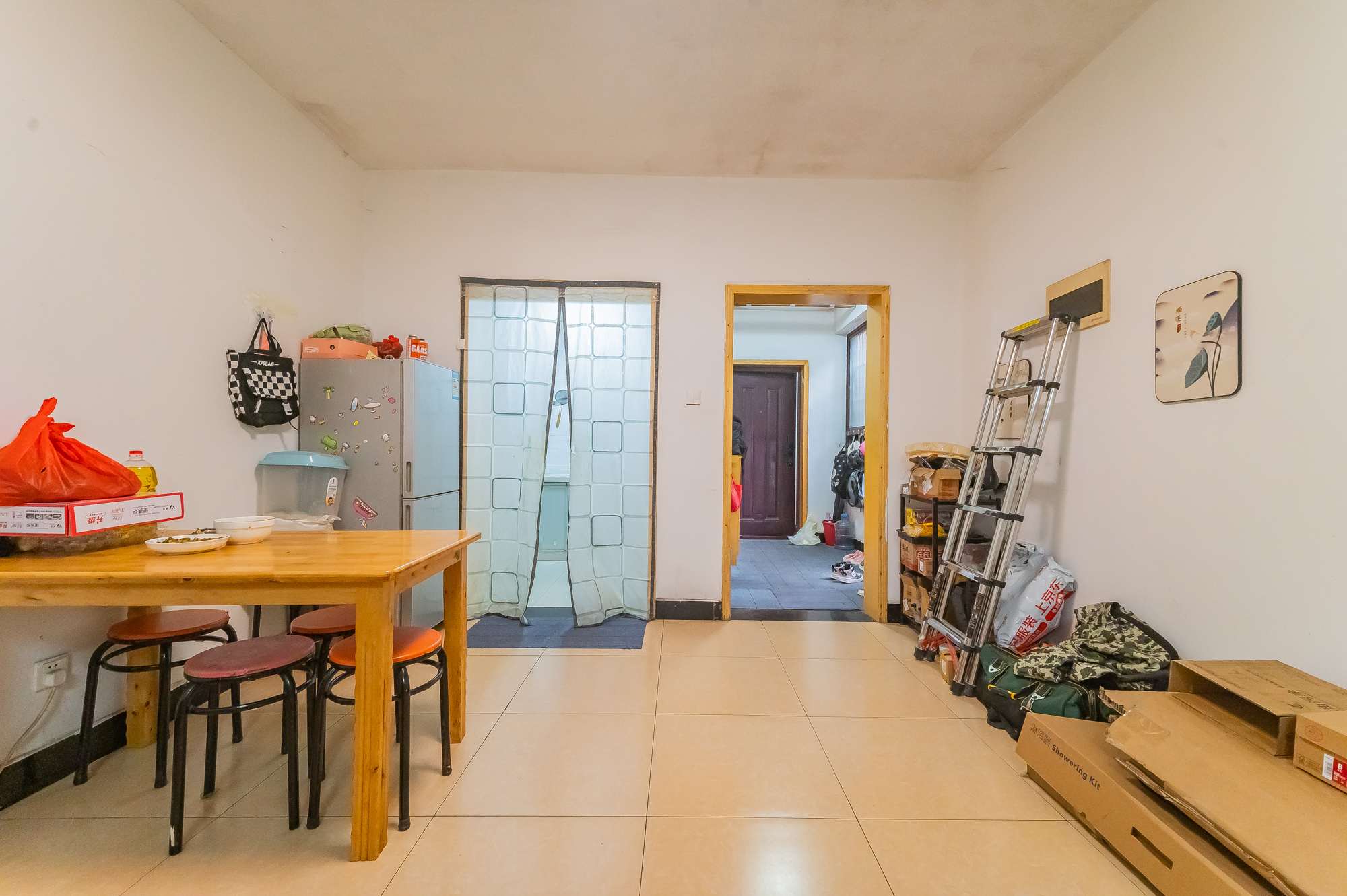 东方航标 2室2厅1卫 45.0万 东方航标 2室2厅1卫 45.0万客厅