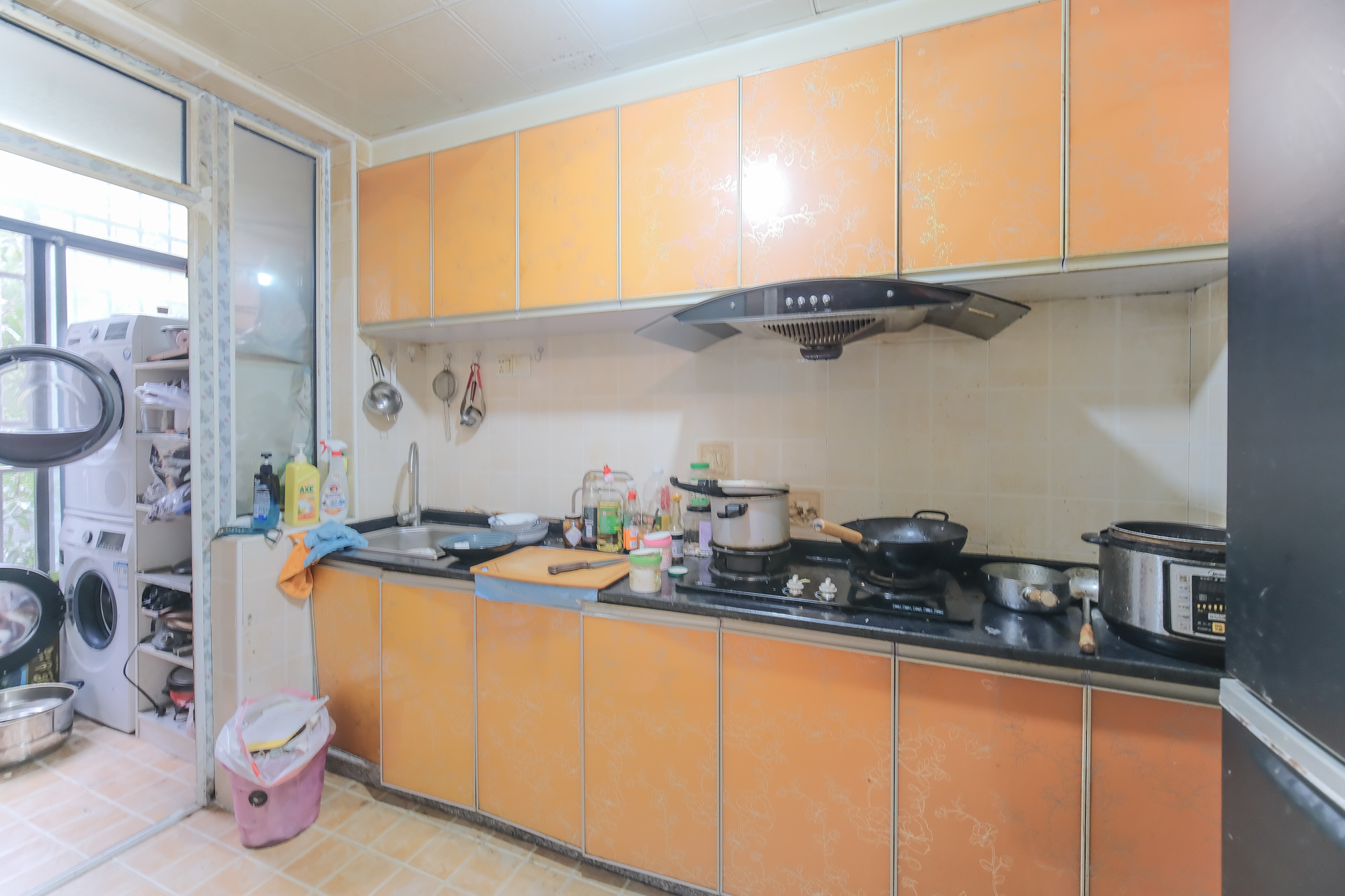 山水湾  3室2厅1卫    60.0万 山水湾  3室2厅1卫    60.0万厨房