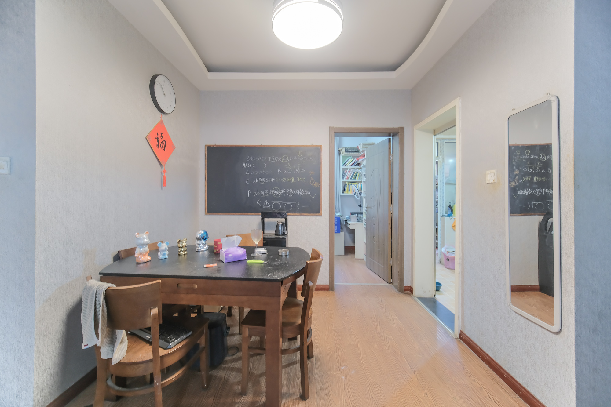 山水湾  3室2厅1卫    60.0万 山水湾  3室2厅1卫    60.0万客厅