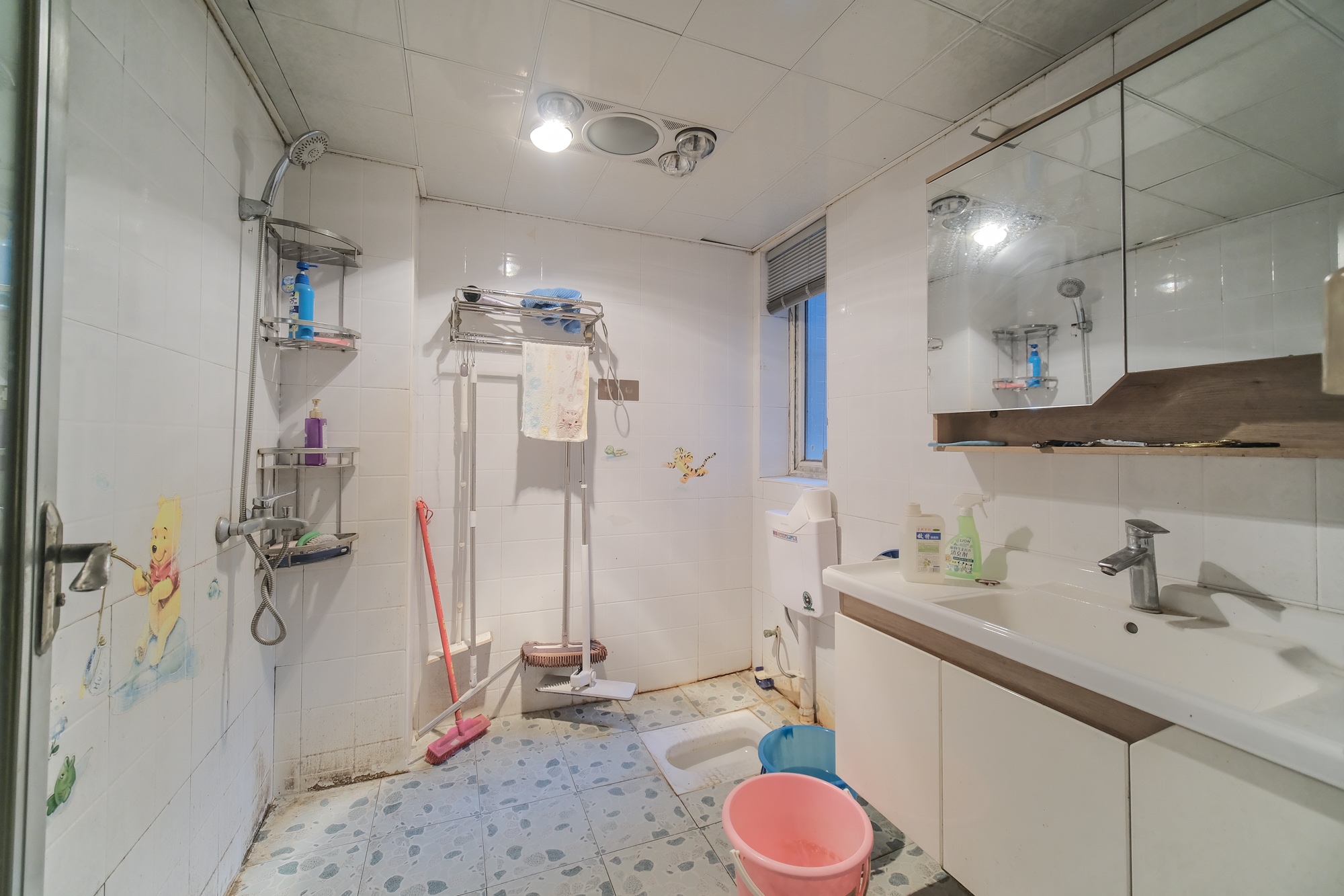 山水湾  3室2厅1卫    60.0万 山水湾  3室2厅1卫    60.0万卫生间