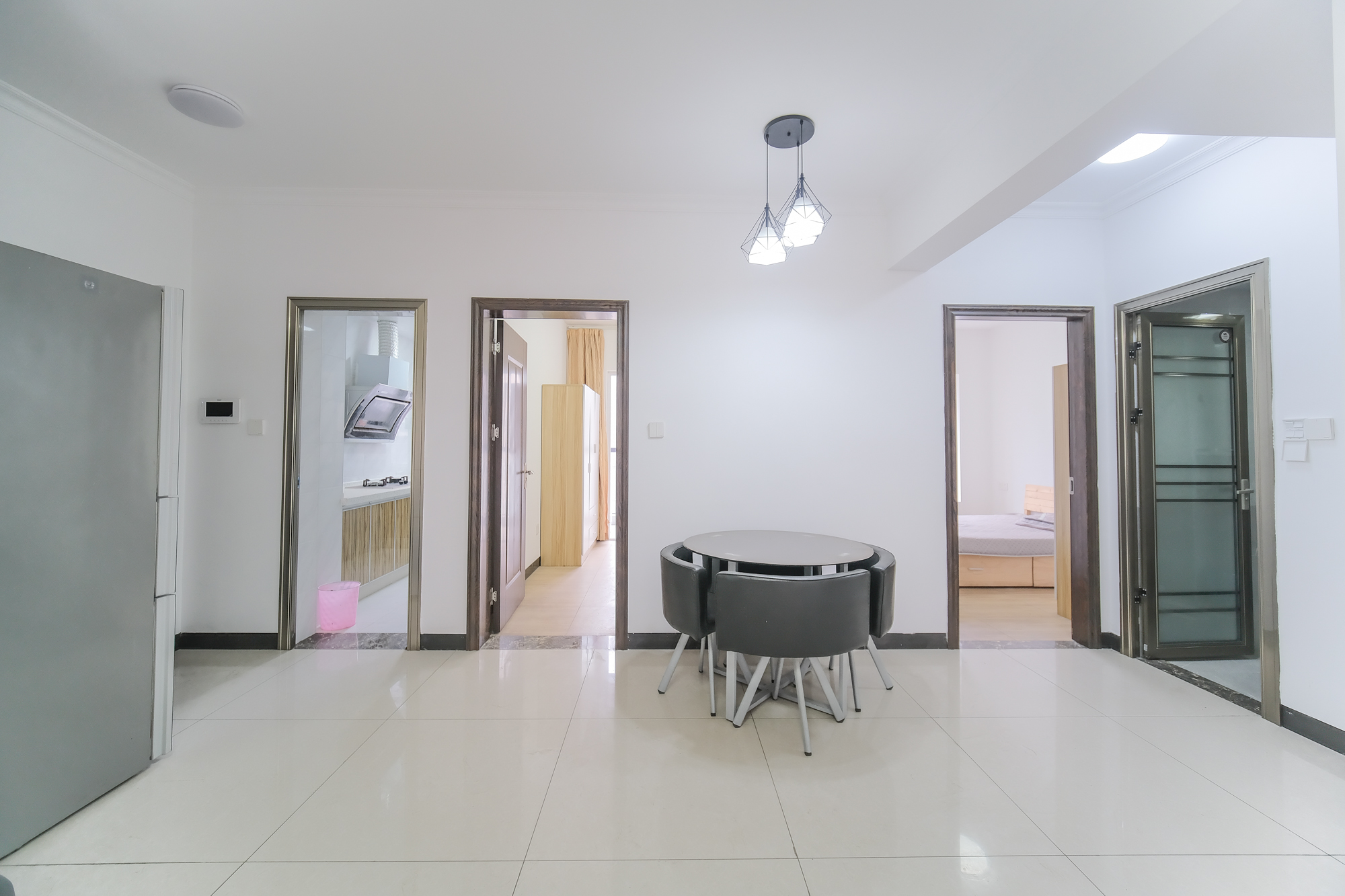 荣盛花语城 3室2厅1卫 70.0万 荣盛花语城 3室2厅1卫 70.0万客厅