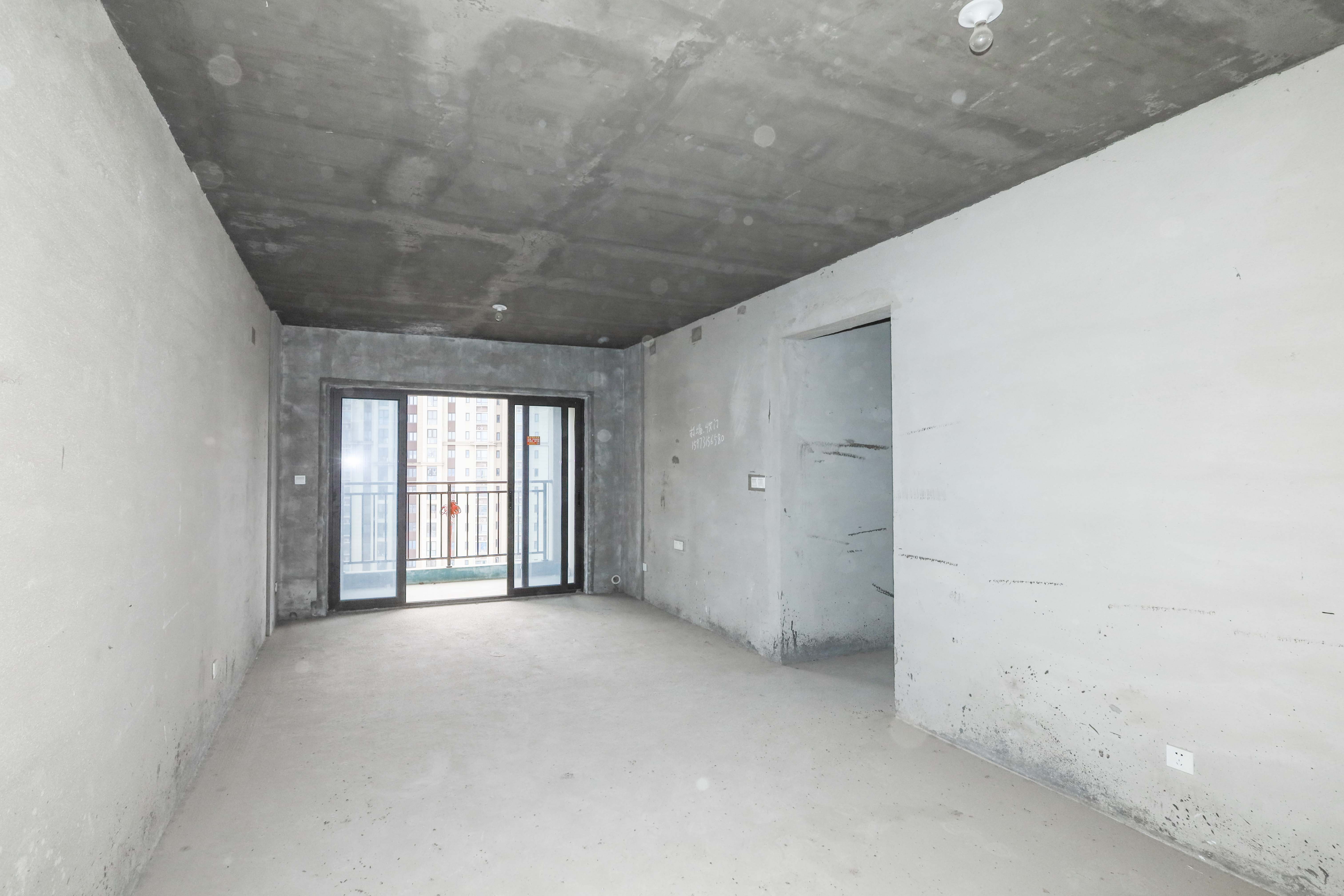 梅溪盛荟  3室2厅1卫    98.0万 梅溪盛荟  3室2厅1卫    98.0万客厅