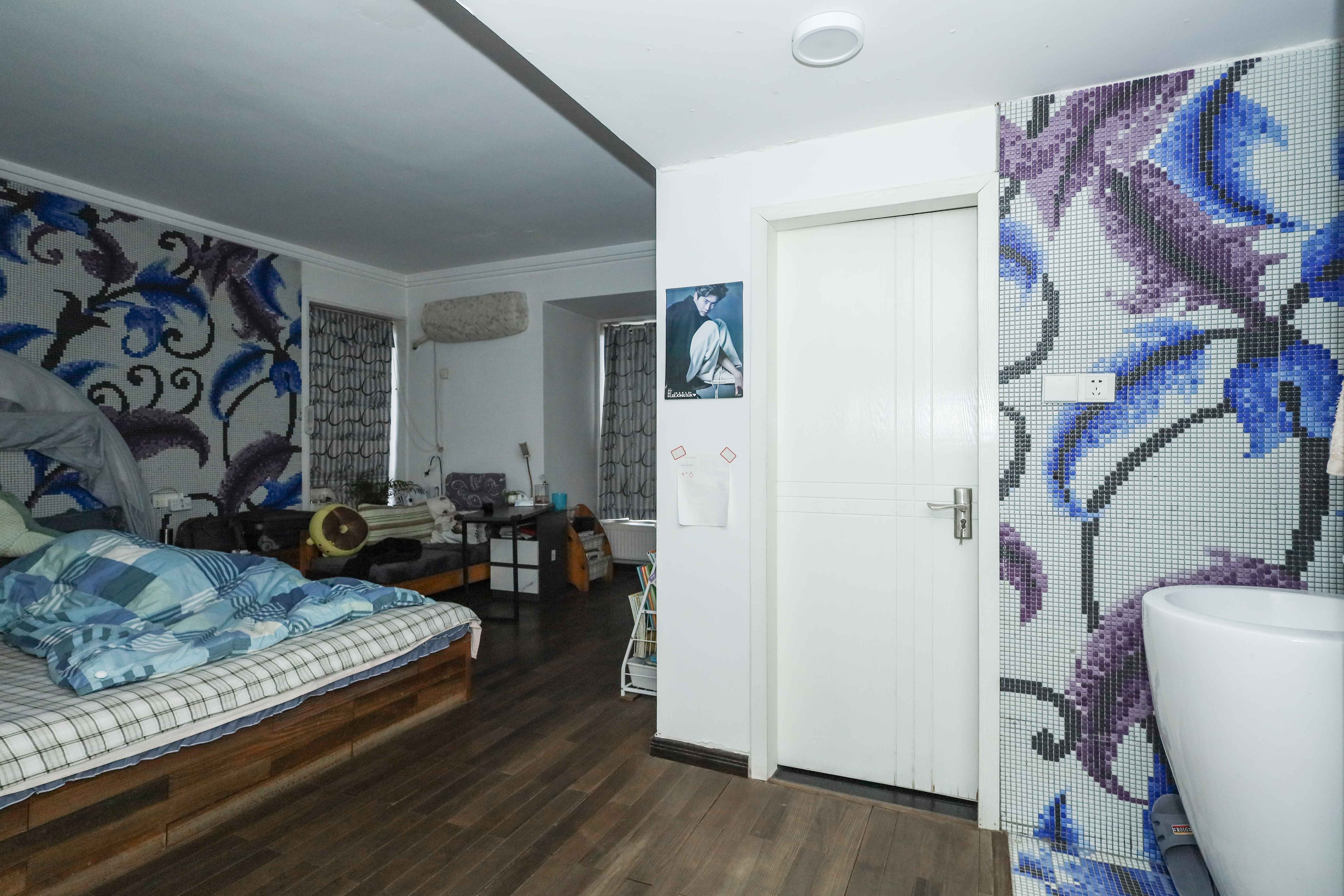 保利麓谷林语F区 4室2厅2卫 105.0万 保利麓谷林语F区 4室2厅2卫 105.0万卧室