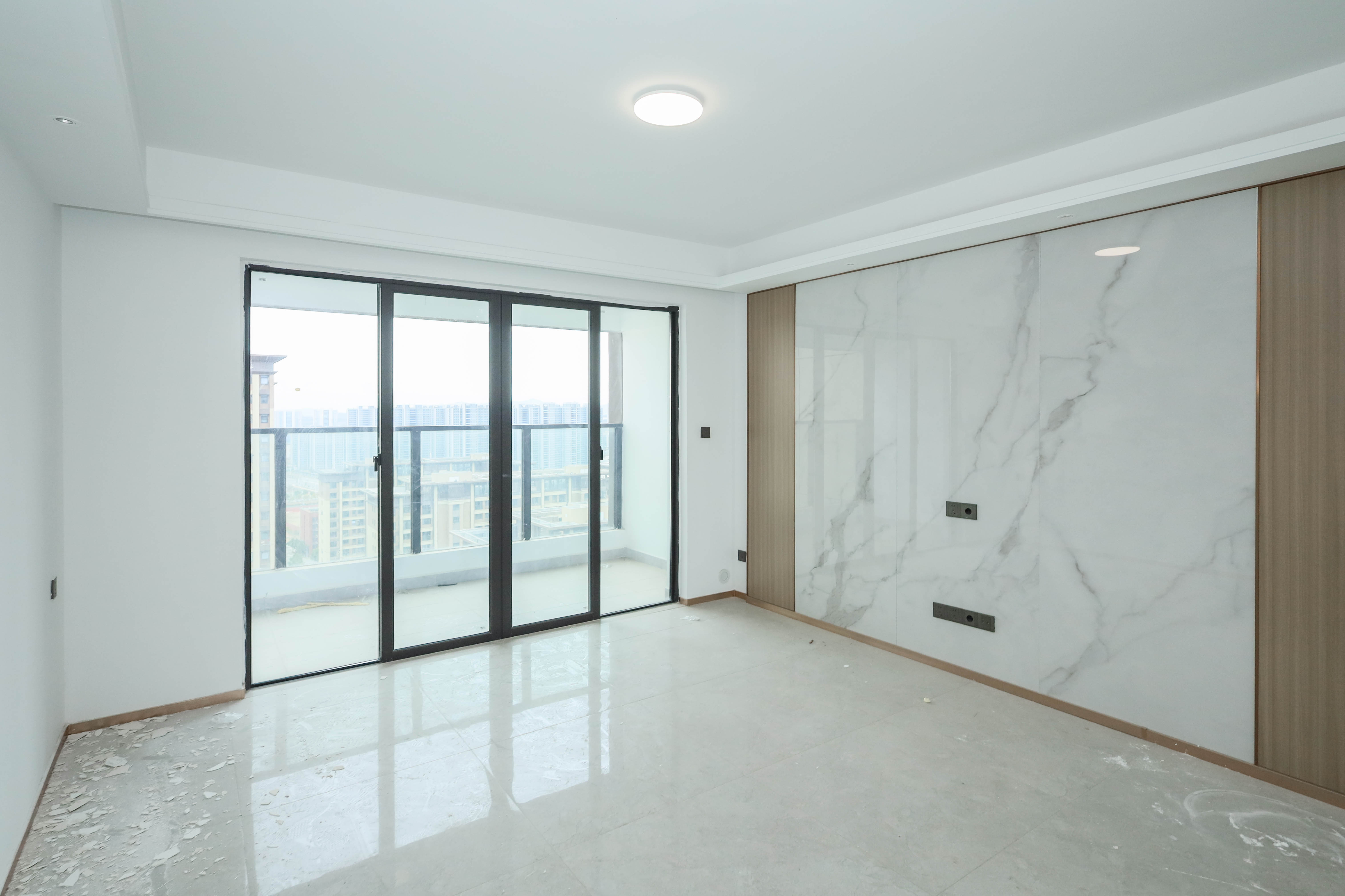 汉唐世家二期 3室2厅1卫 88.0万 汉唐世家二期 3室2厅1卫 88.0万客厅