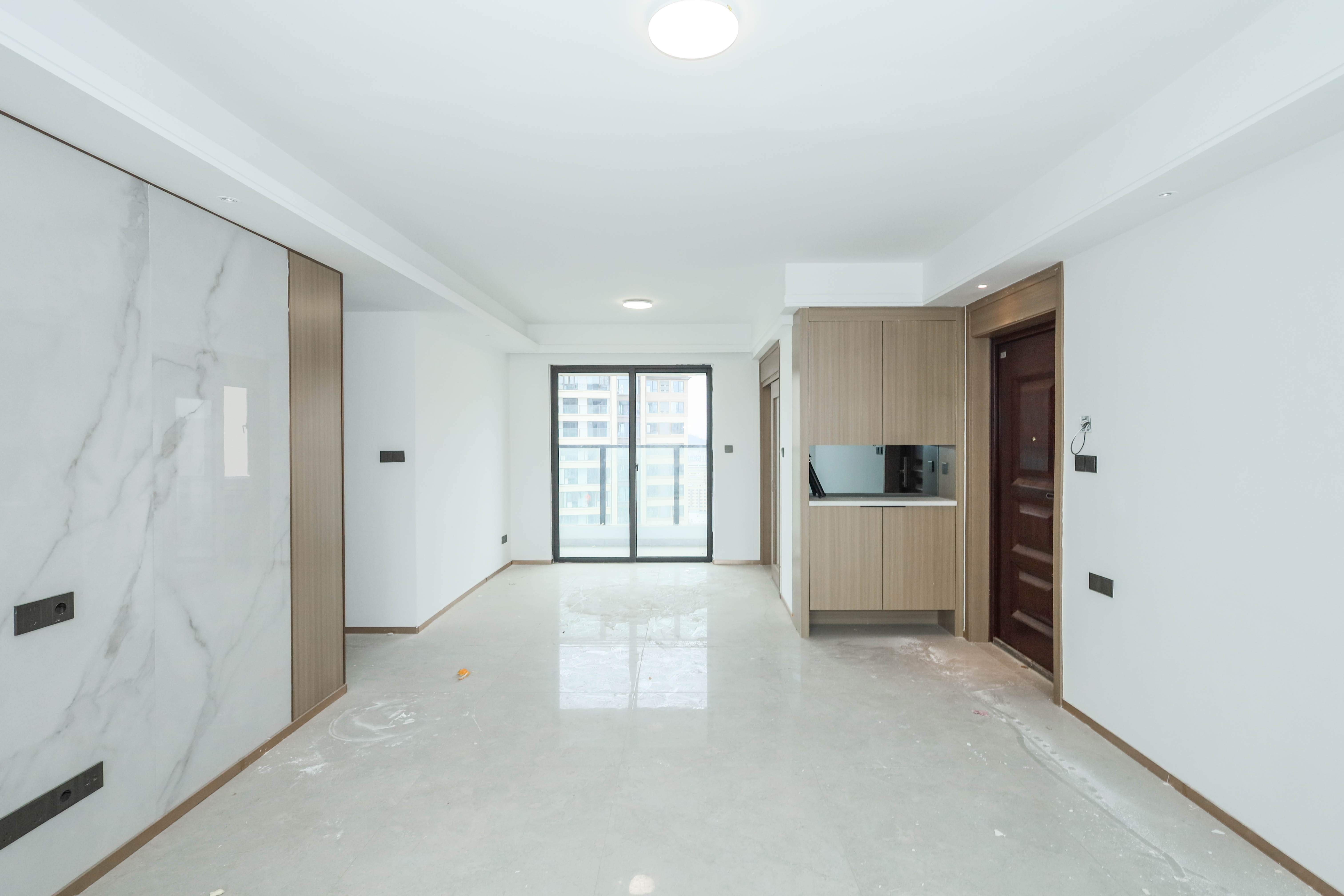 汉唐世家二期 3室2厅1卫 88.0万 汉唐世家二期 3室2厅1卫 88.0万客厅