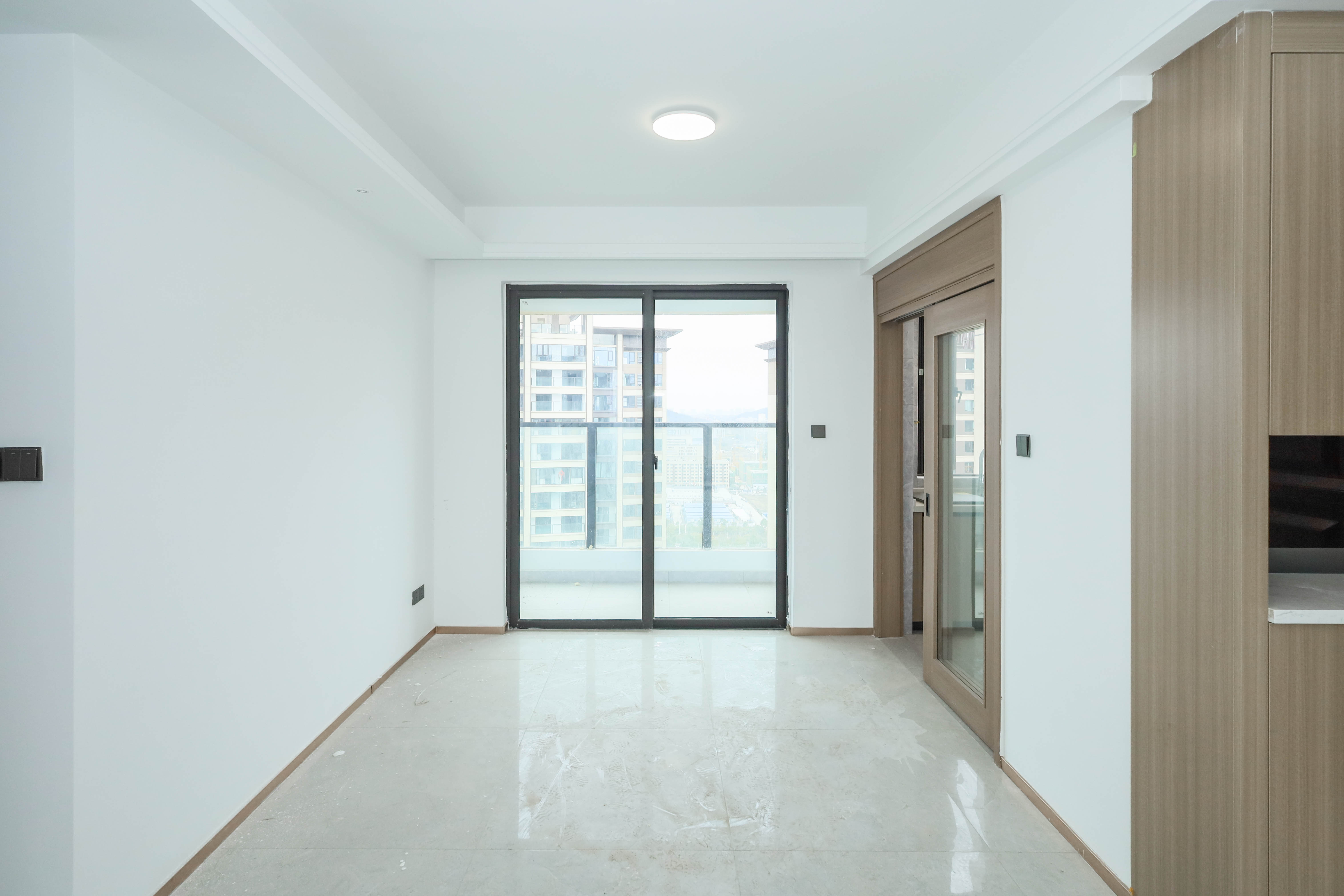 汉唐世家二期 3室2厅1卫 88.0万 汉唐世家二期 3室2厅1卫 88.0万其他