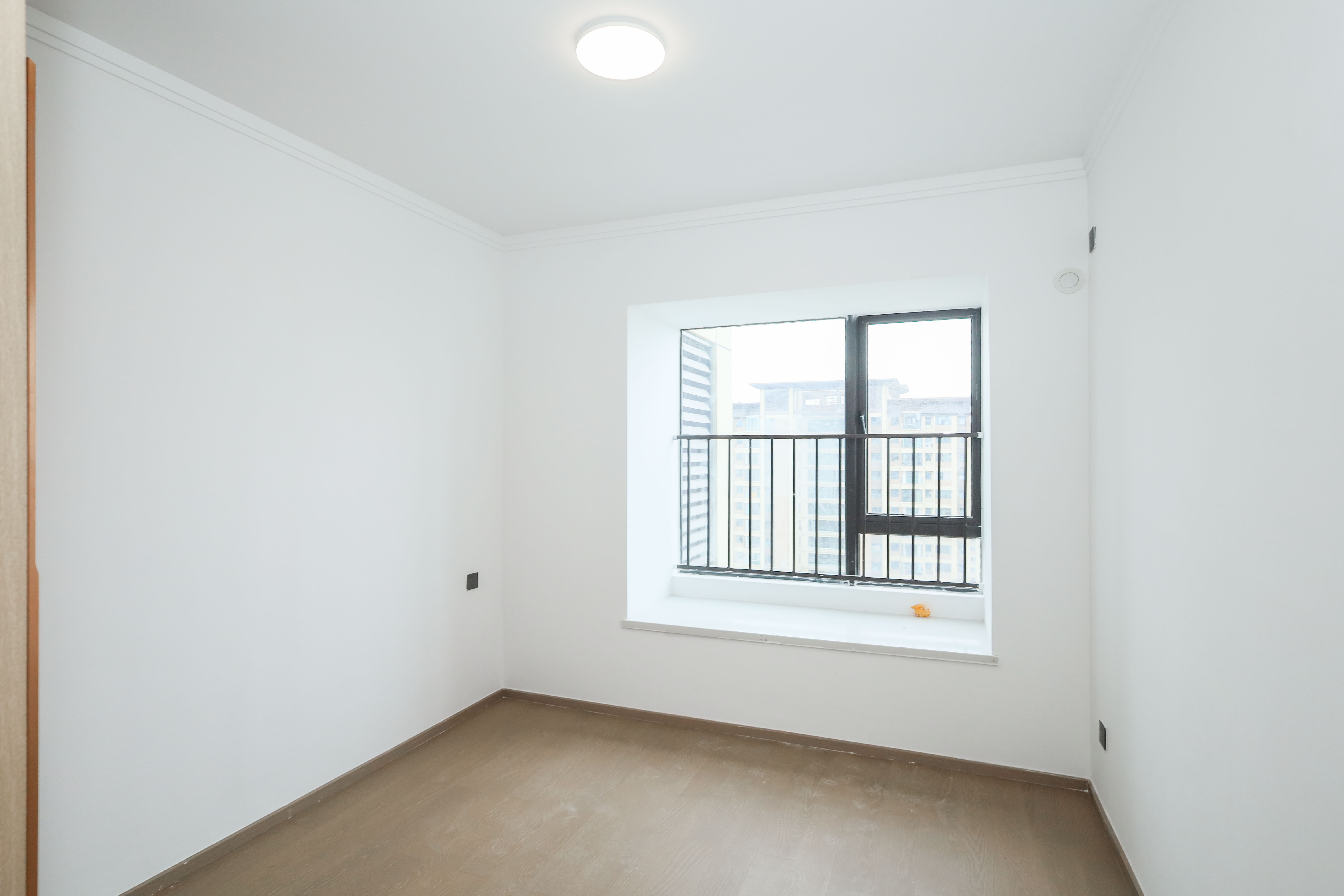 汉唐世家二期 3室2厅1卫 88.0万 汉唐世家二期 3室2厅1卫 88.0万卧室