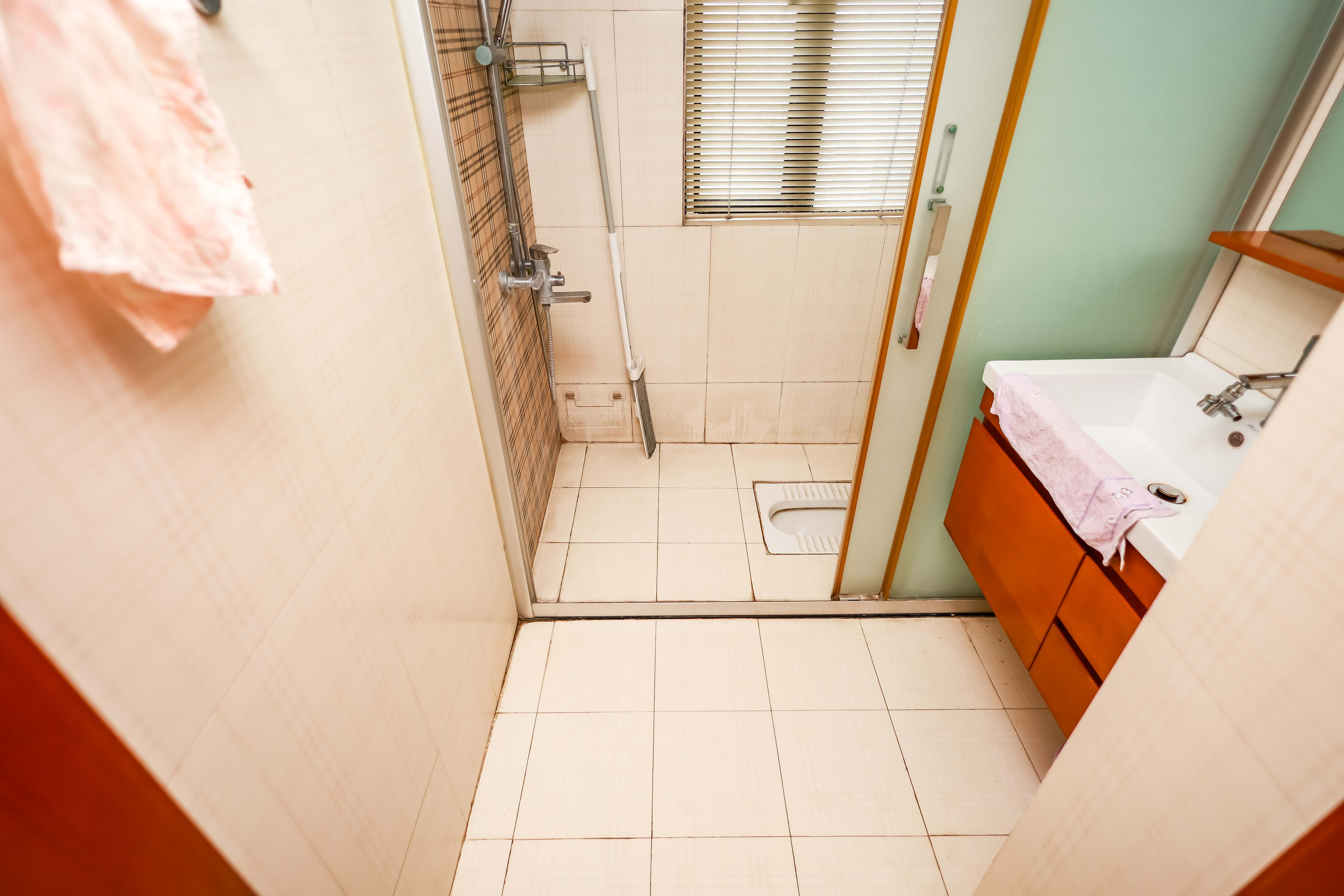 永祺西京  3室2厅2卫    158.0万卫生间