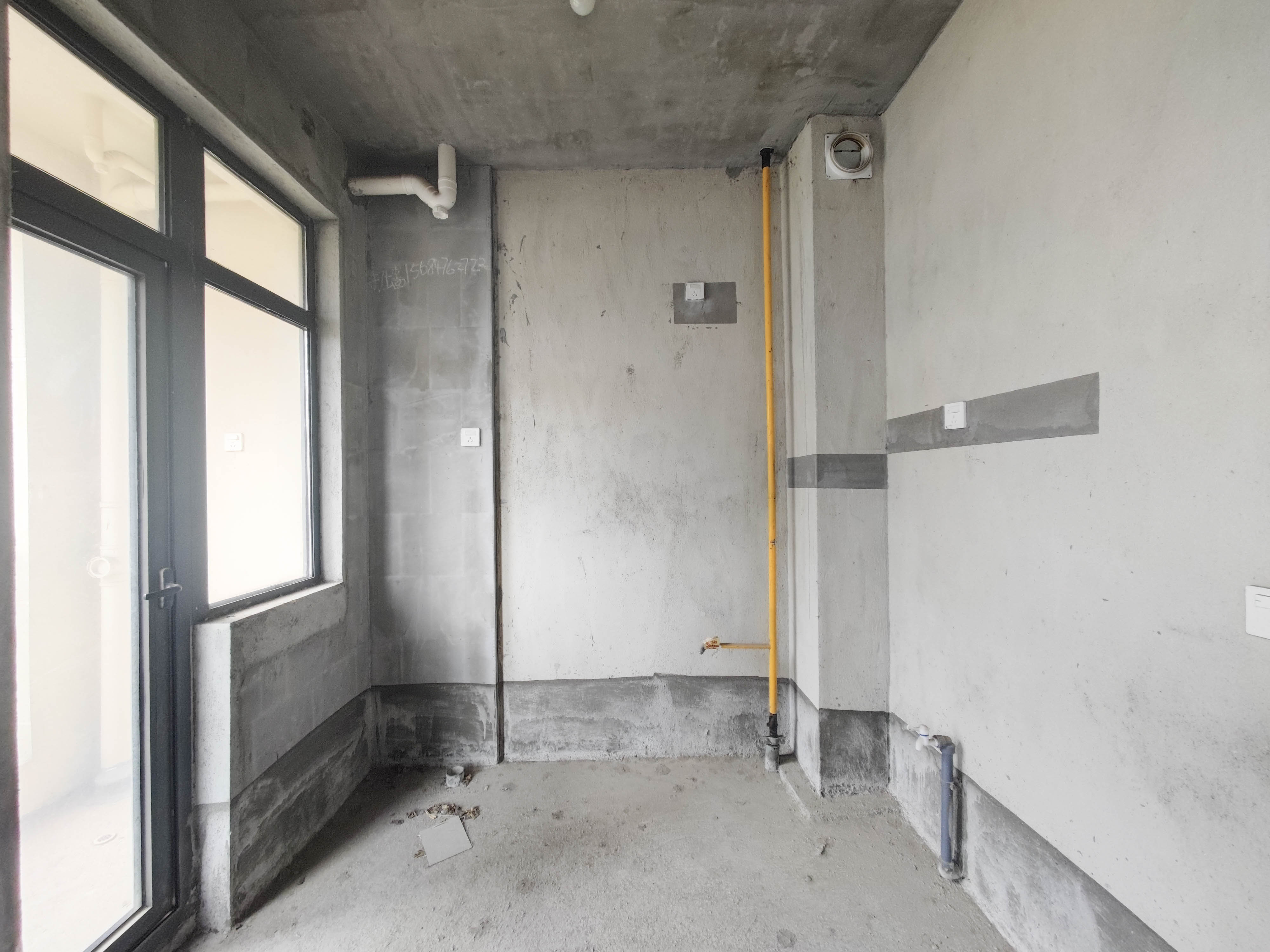 五矿万境园 4室2厅2卫 159.0万 五矿万境园 4室2厅2卫 159.0万其他