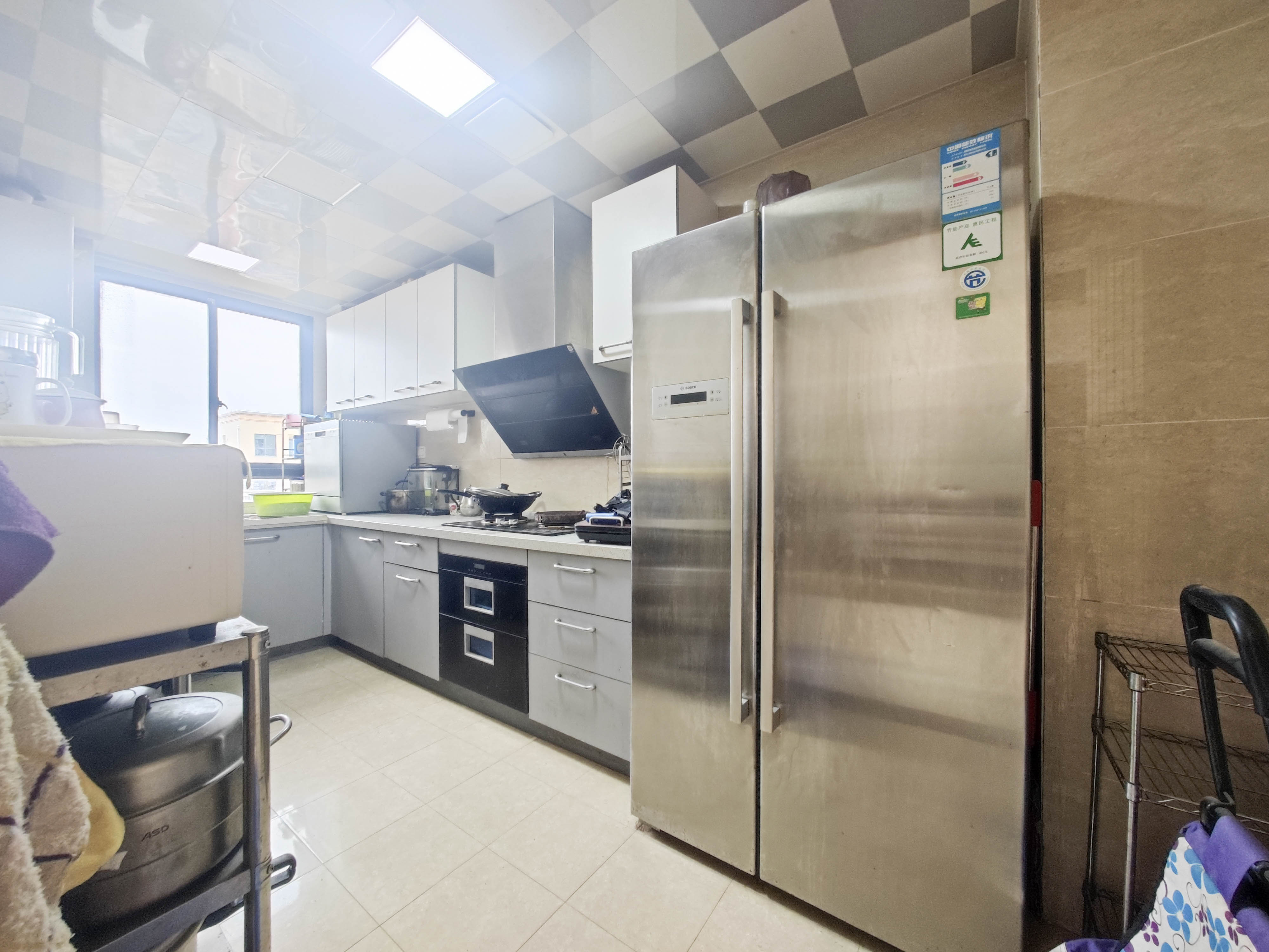 水岸天际(一期、二期) 5室2厅3卫 260.0万 水岸天际(一期、二期) 5室2厅3卫 260.0万其他