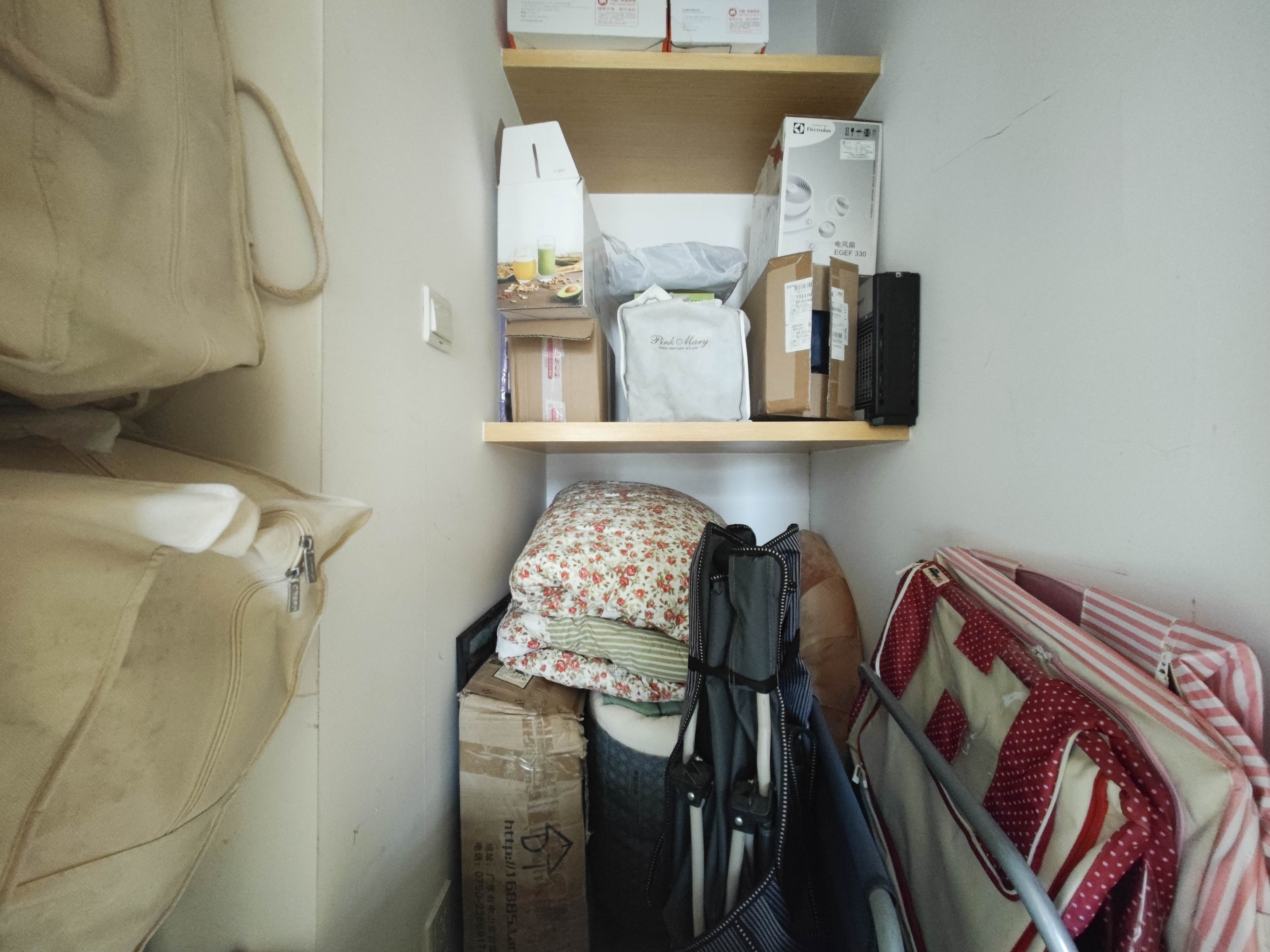 水岸天际(一期、二期) 5室2厅3卫 260.0万 水岸天际(一期、二期) 5室2厅3卫 260.0万其他