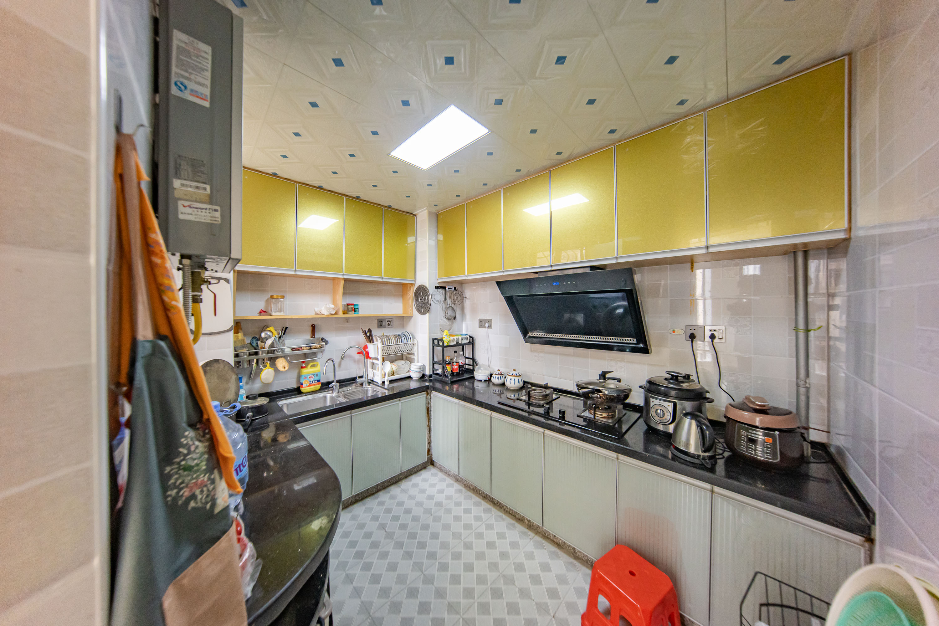 中建麓山和苑  3室2厅2卫    120.0万厨房