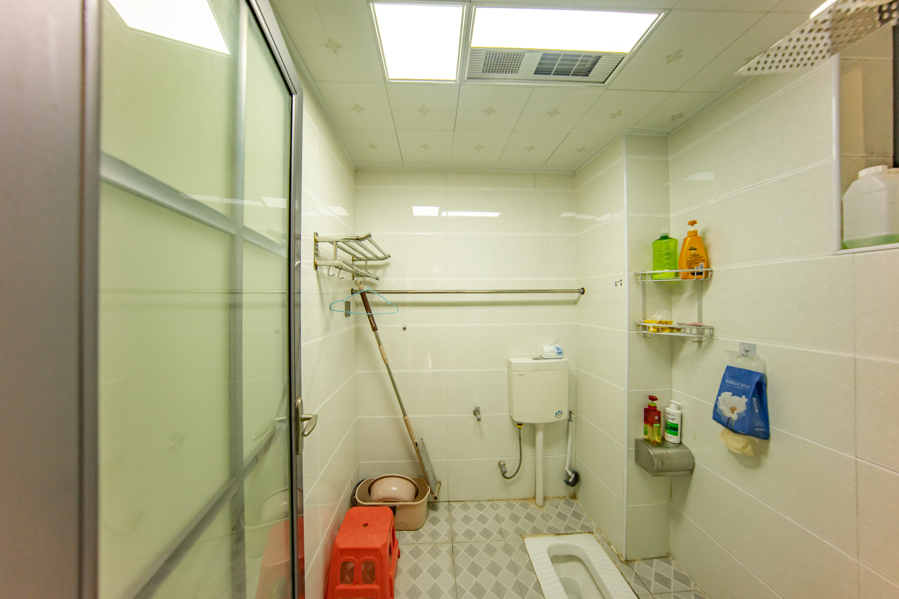 中建麓山和苑  3室2厅2卫    120.0万卫生间