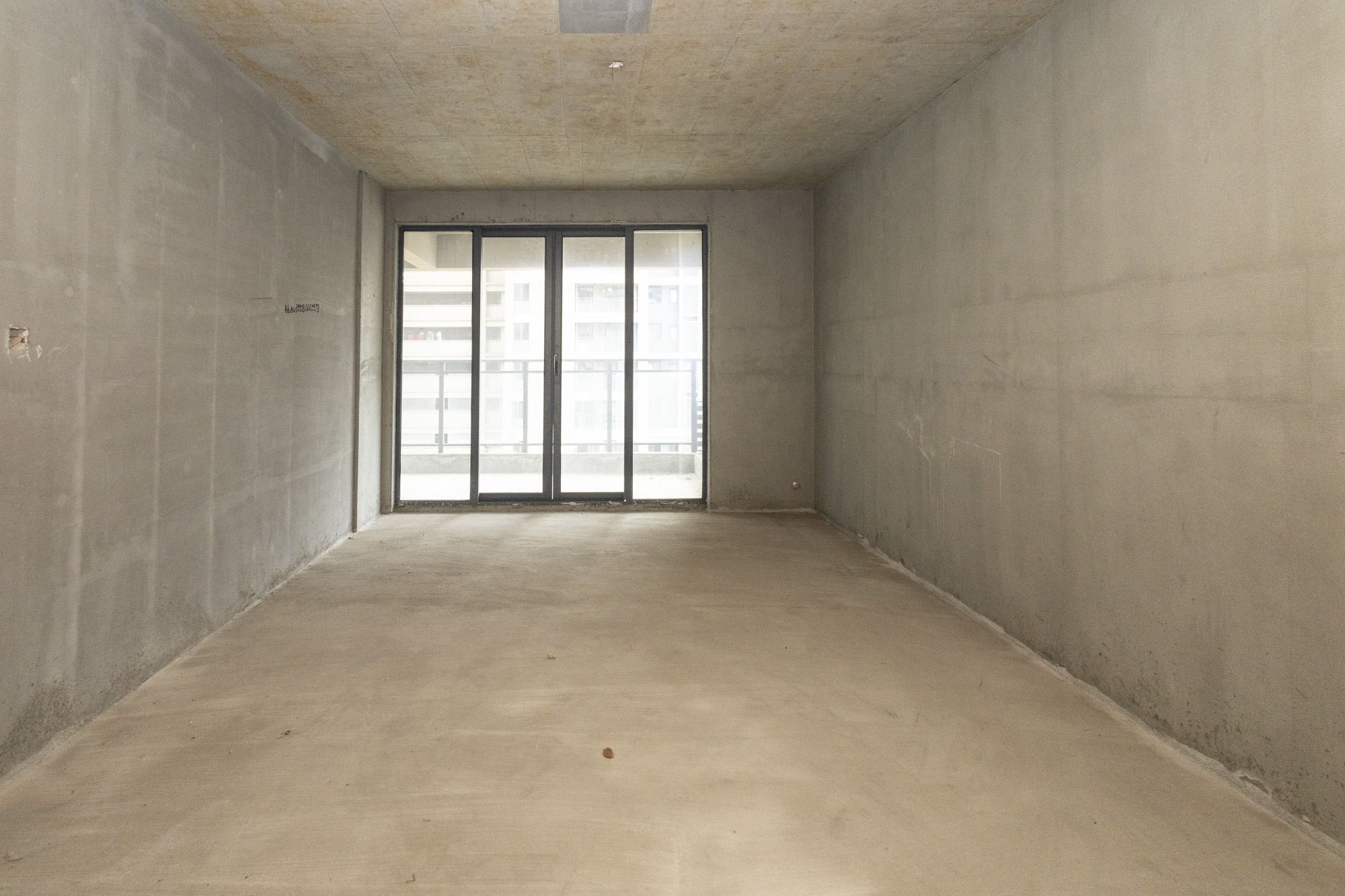 嘉宇北部湾BC区 4室2厅2卫 53.8万 嘉宇北部湾BC区 4室2厅2卫 53.8万客厅