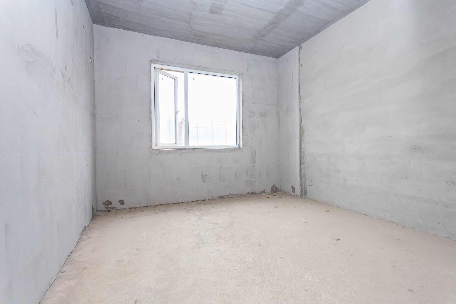 嘉宇银杉(嘉宇西苑) 3室2厅1卫 84.5万 嘉宇银杉(嘉宇西苑) 3室2厅1卫 84.5万卧室