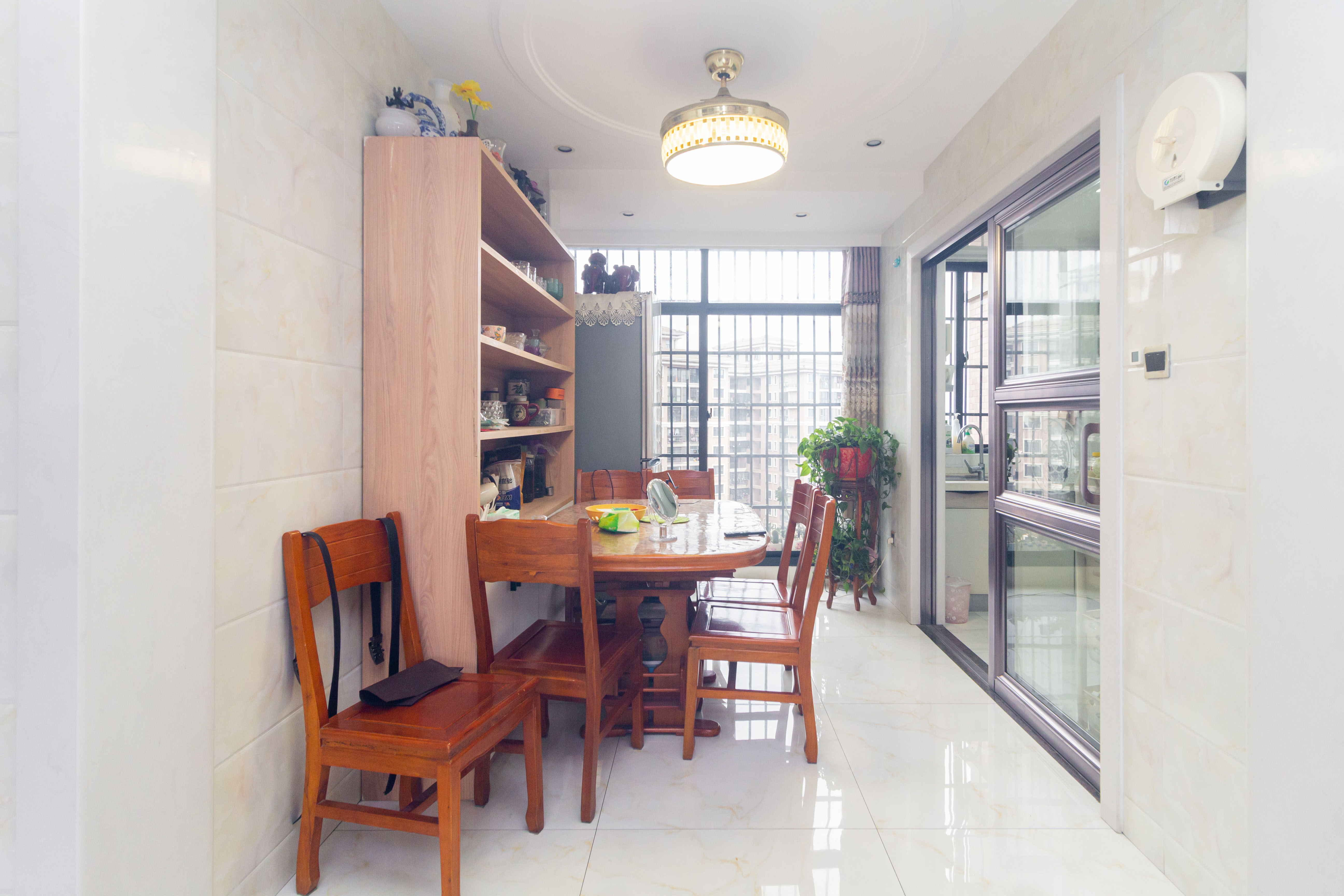 康桥长郡 4室2厅2卫 88.0万 康桥长郡 4室2厅2卫 88.0万客厅