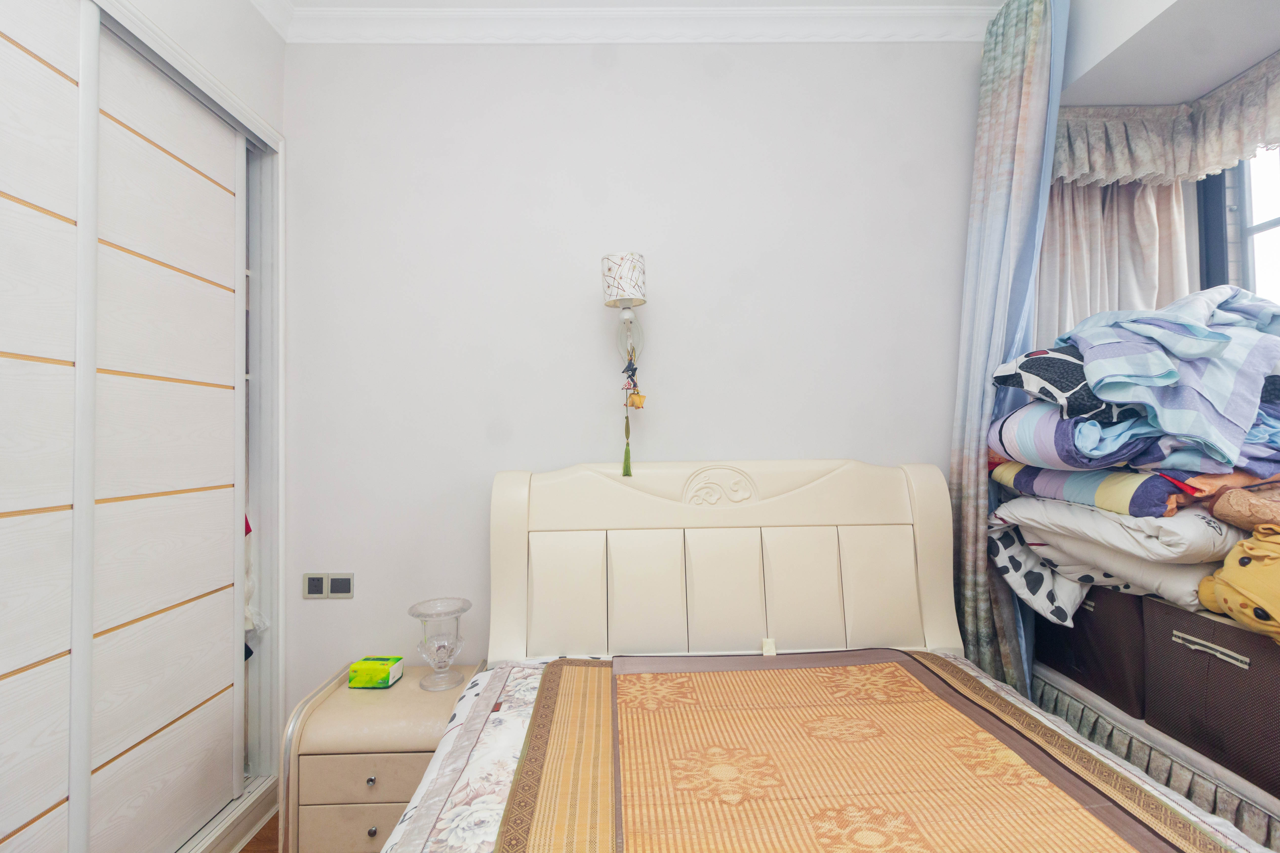 康桥长郡 4室2厅2卫 88.0万 康桥长郡 4室2厅2卫 88.0万卧室