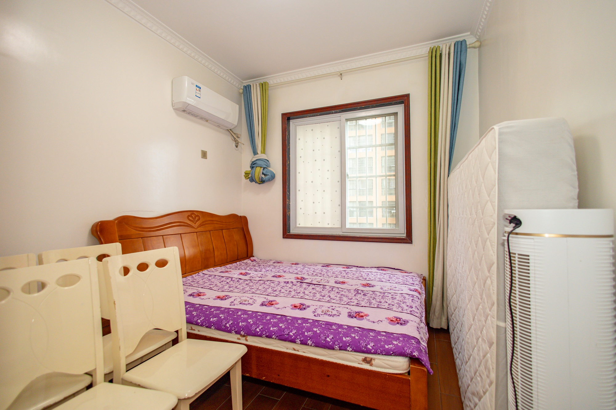 楚天世纪城东苑 3室2厅2卫 88.0万 楚天世纪城东苑 3室2厅2卫 88.0万卧室