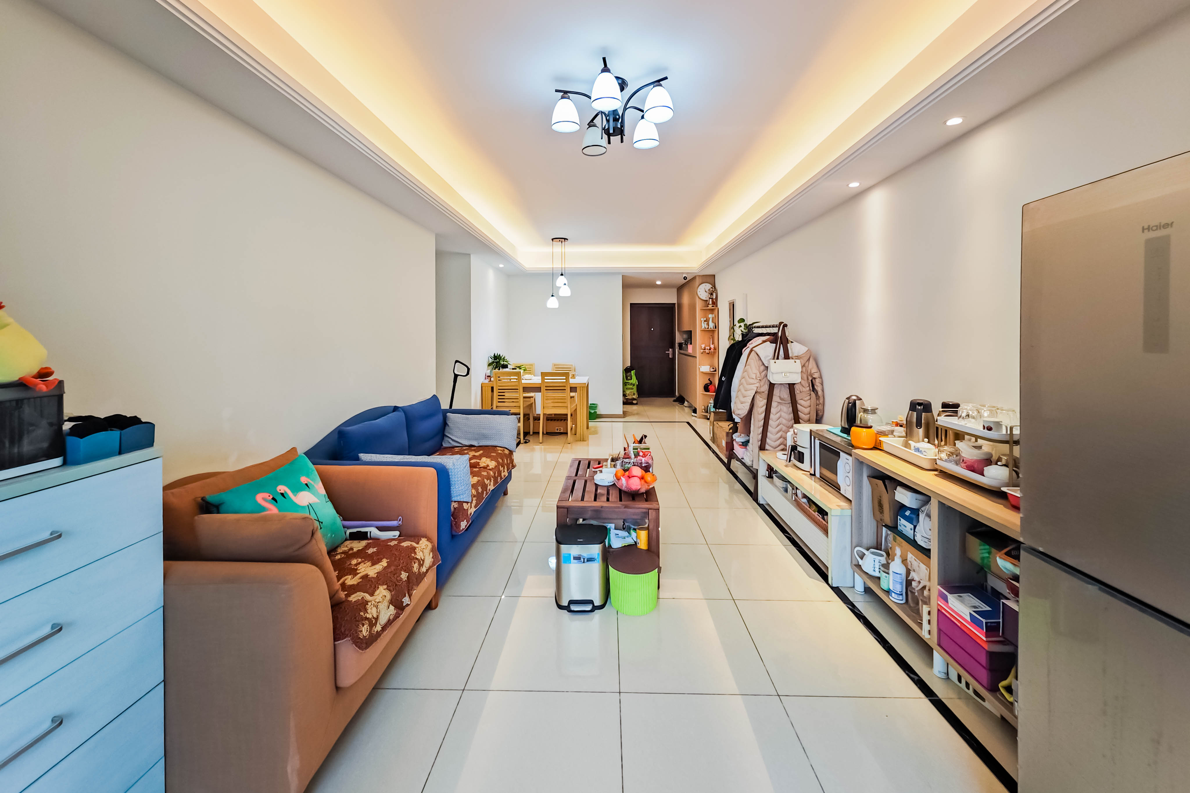 长沙高铁吾悦广场  3室2厅2卫    127.0万客厅