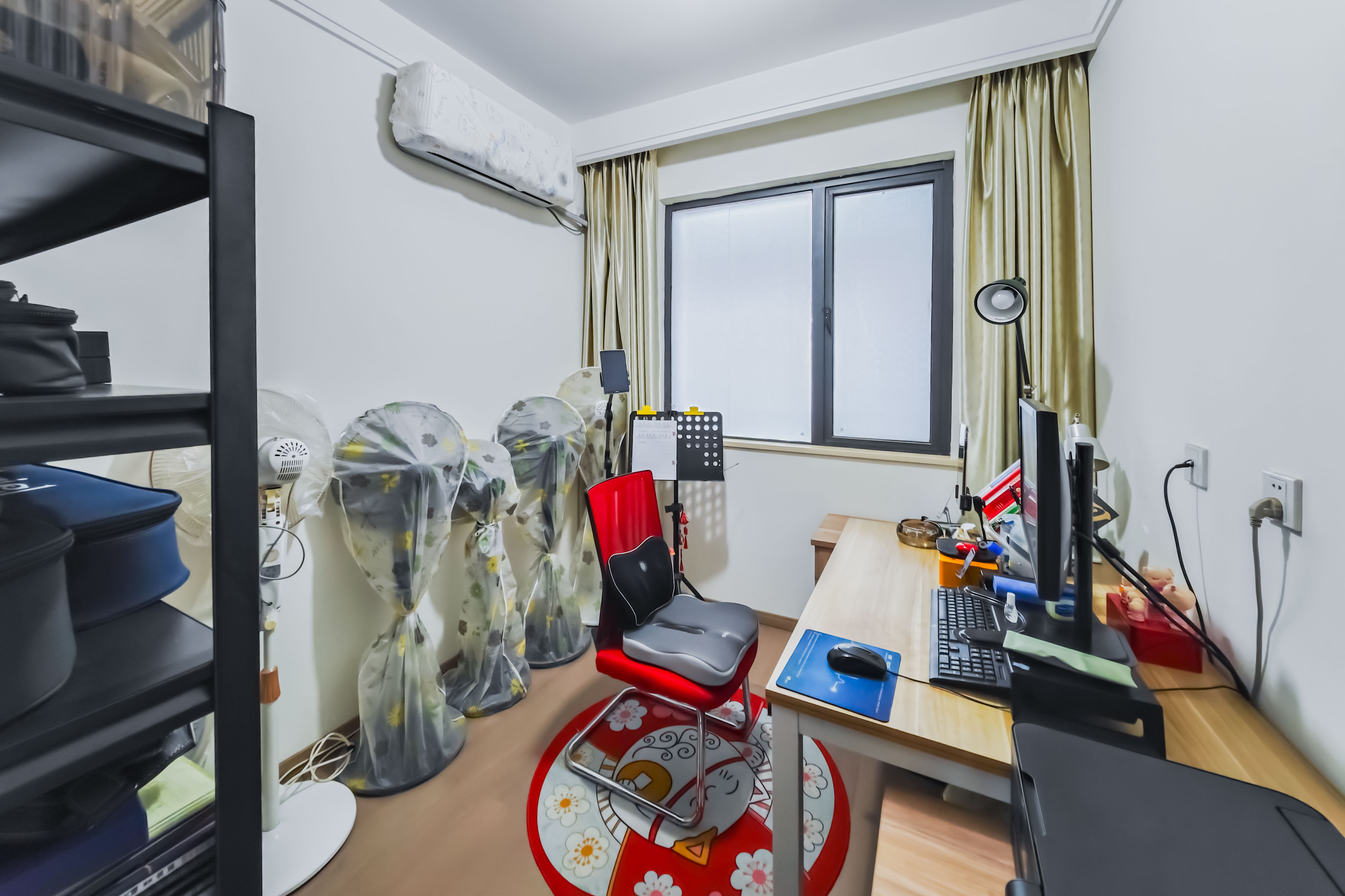 长沙高铁吾悦广场  3室2厅2卫    127.0万卧室