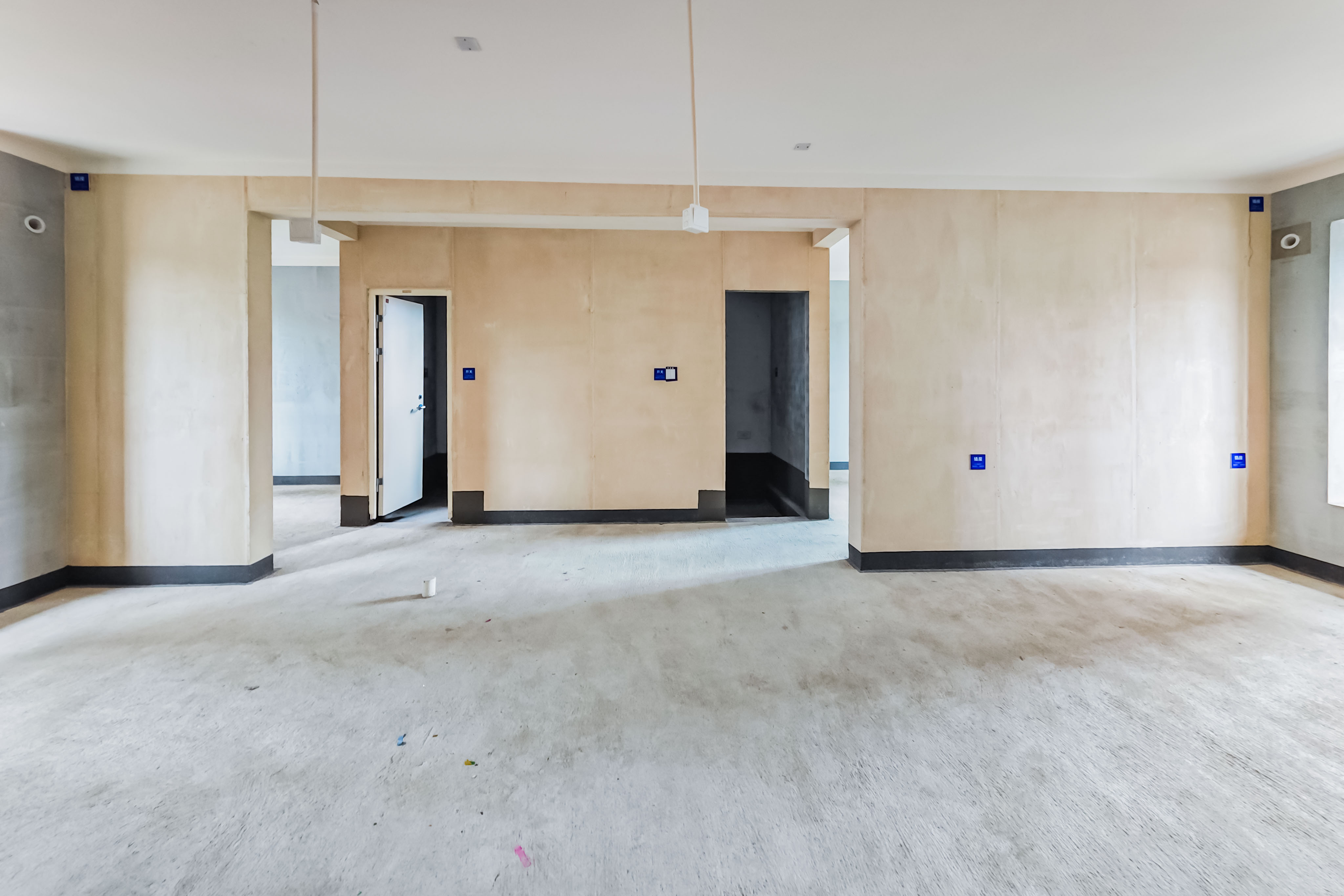 建发玖洲观澜  4室2厅2卫   225.00万其他