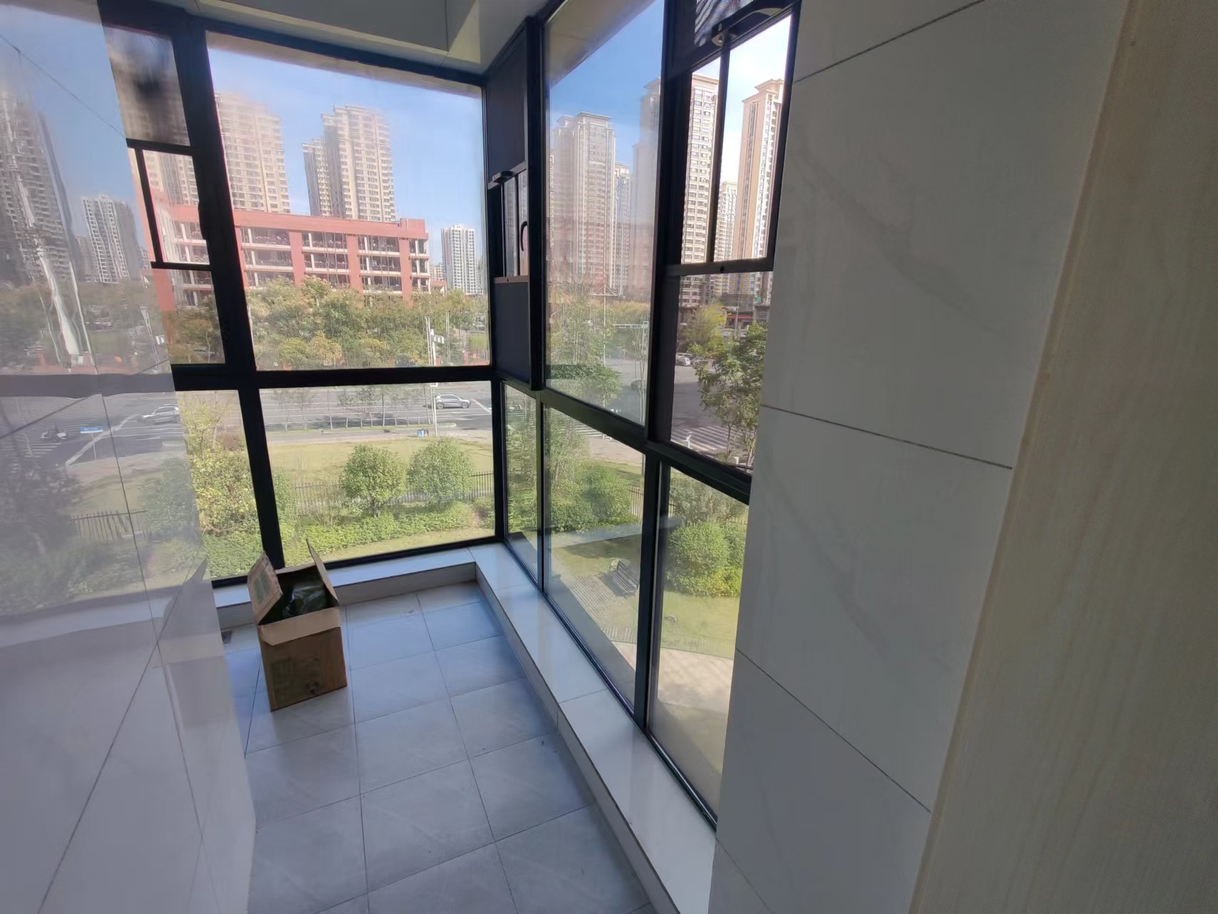 春藤小镇 4室2厅2卫 115.0万 春藤小镇 4室2厅2卫 115.0万室内图