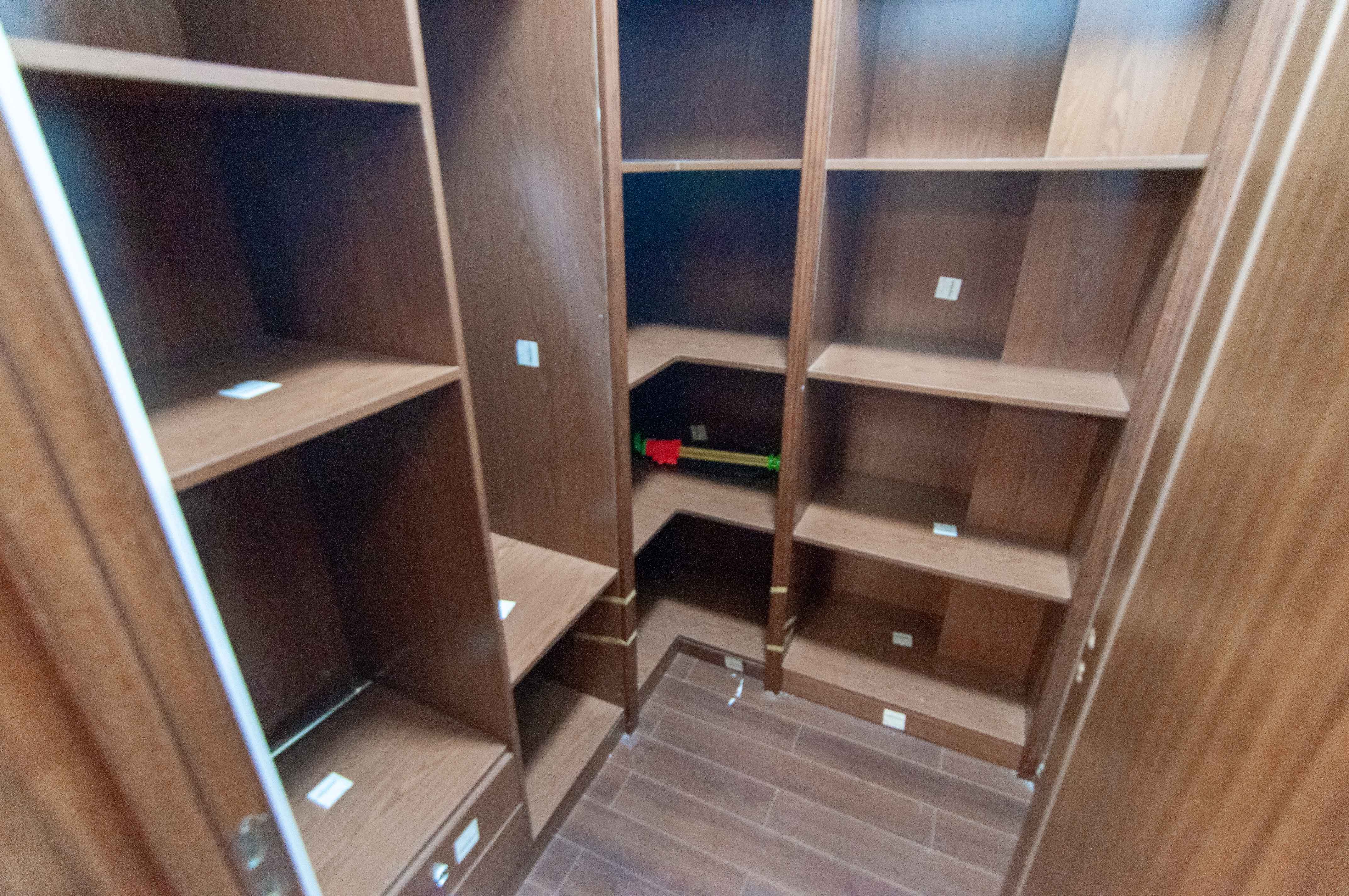 万科里梅溪郡  4室2厅2卫    228.0万 万科里梅溪郡  4室2厅2卫    228.0万其他