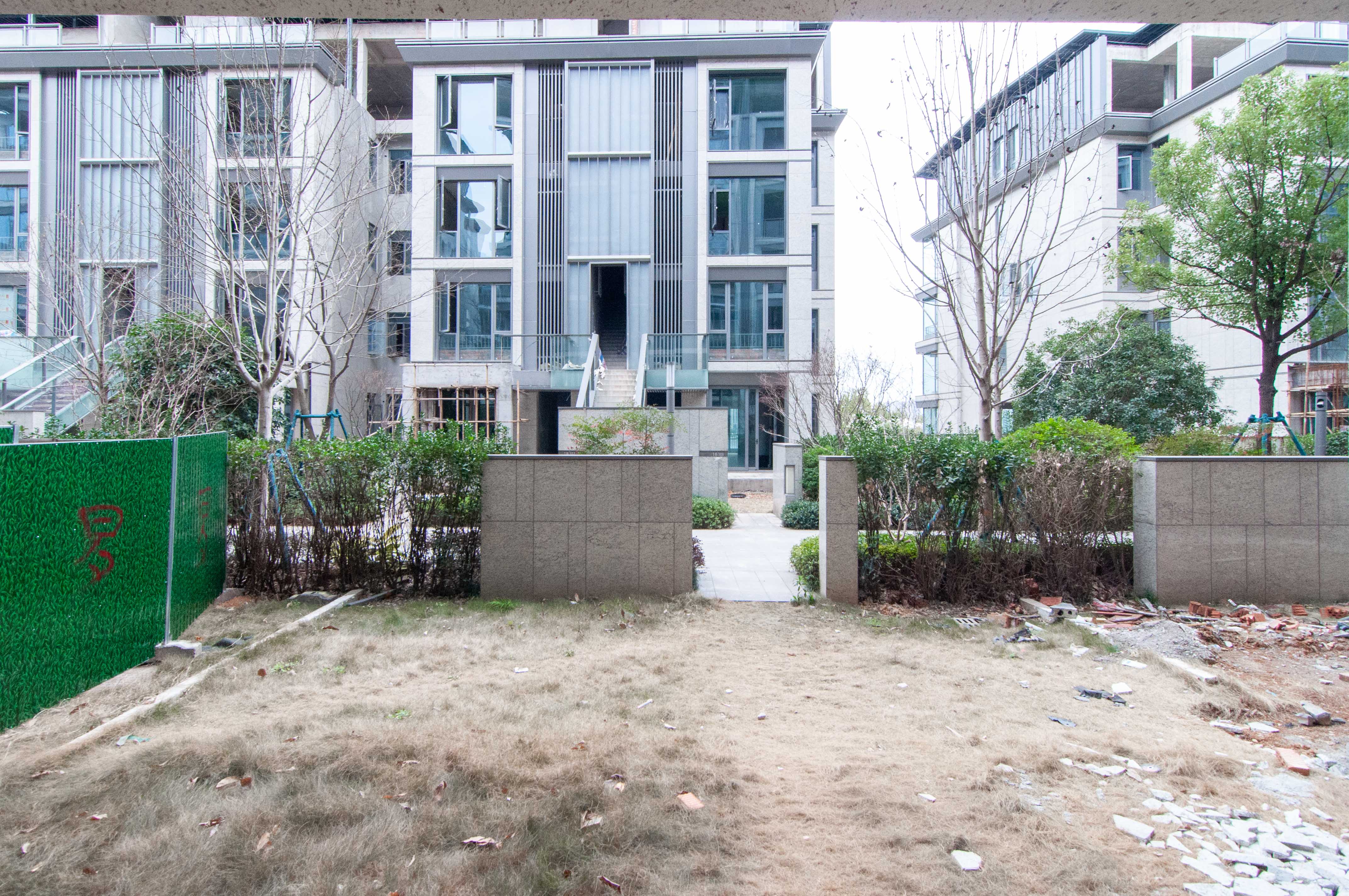 中海璞源（梅溪湖壹号四期）  8室3厅3卫    988.0万其他