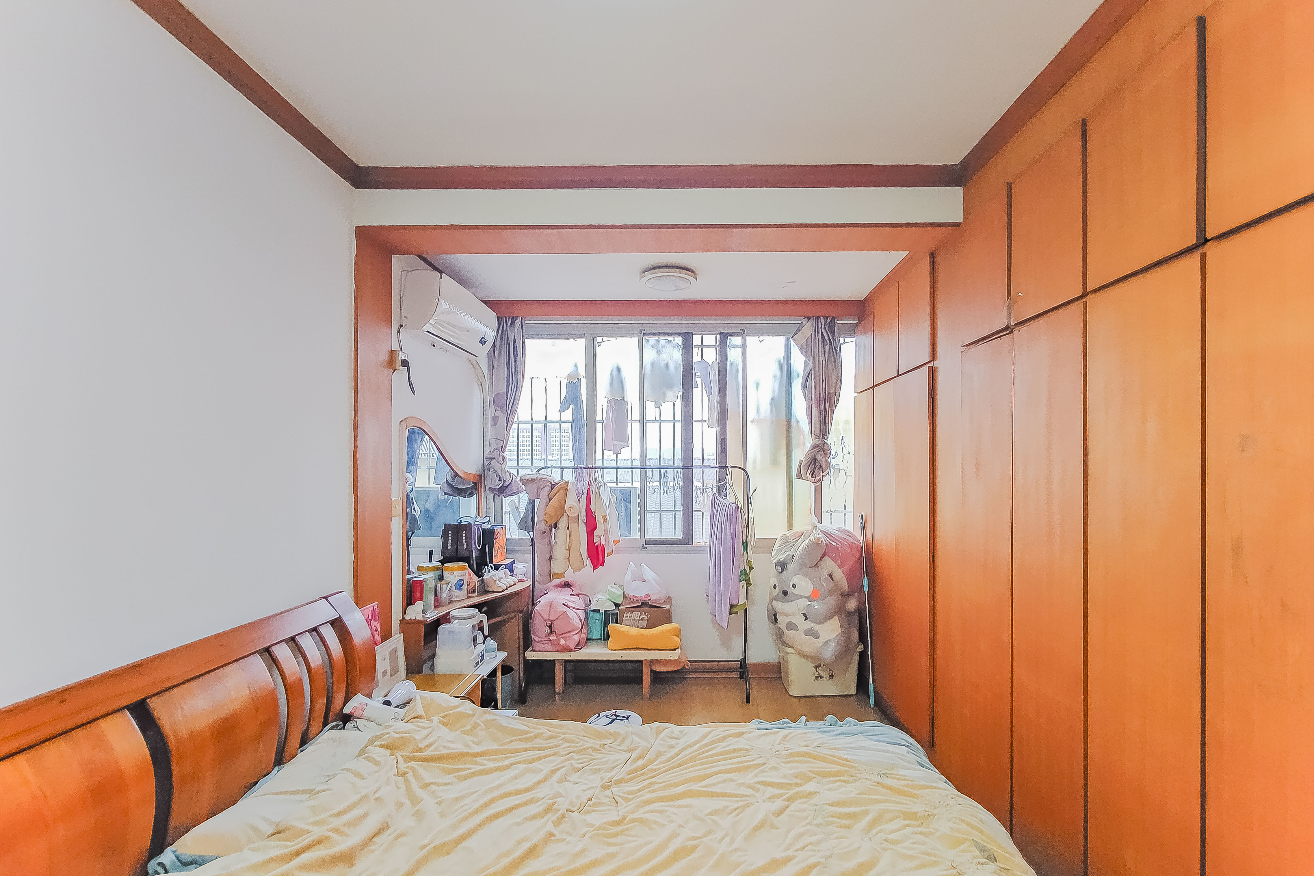 东瓜山一村  2室2厅1卫   40.00万卧室