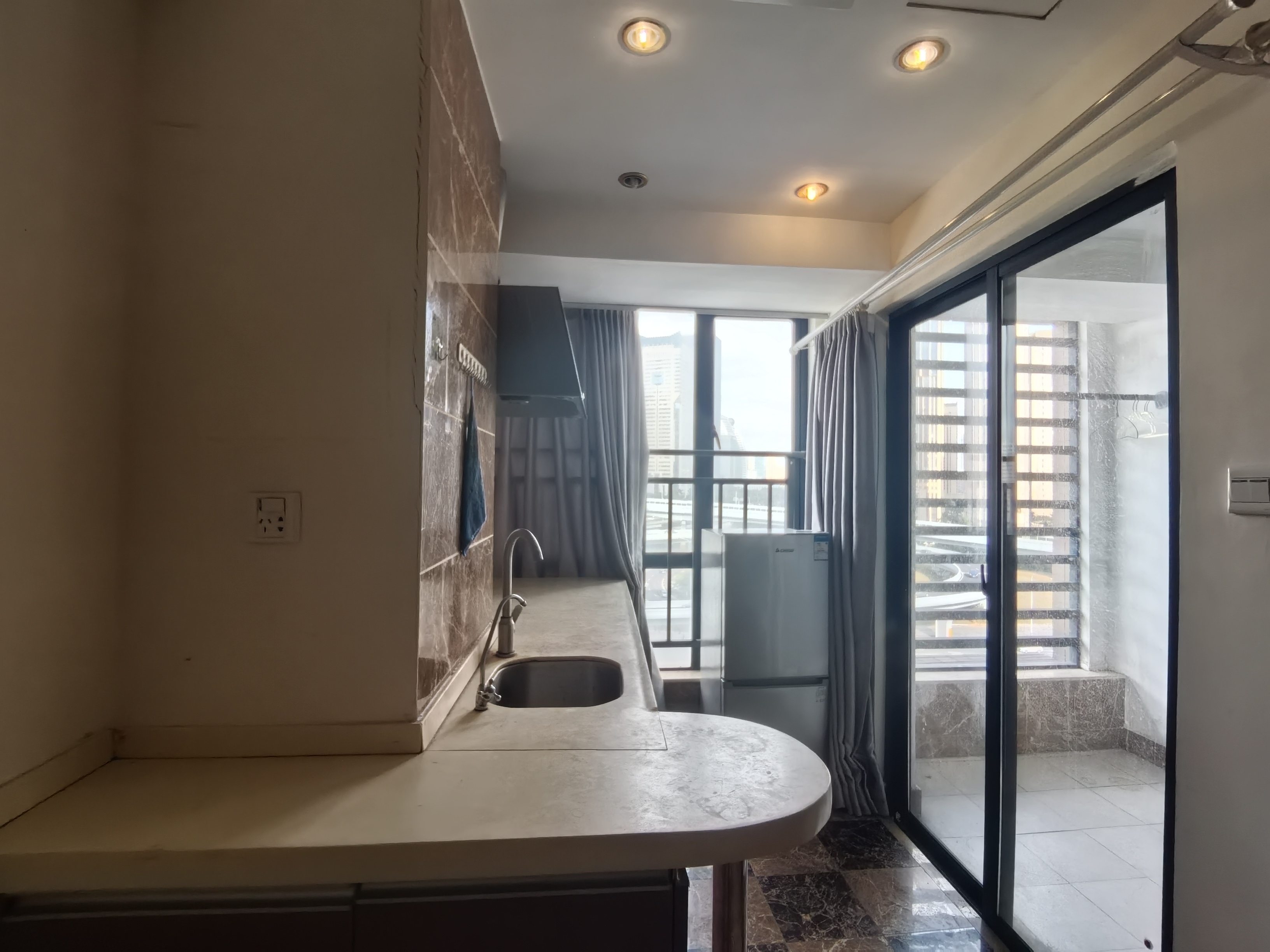 正大豪庭 1室1厅1卫 1700.0元/月 正大豪庭 1室1厅1卫 1700.0元/月室内图