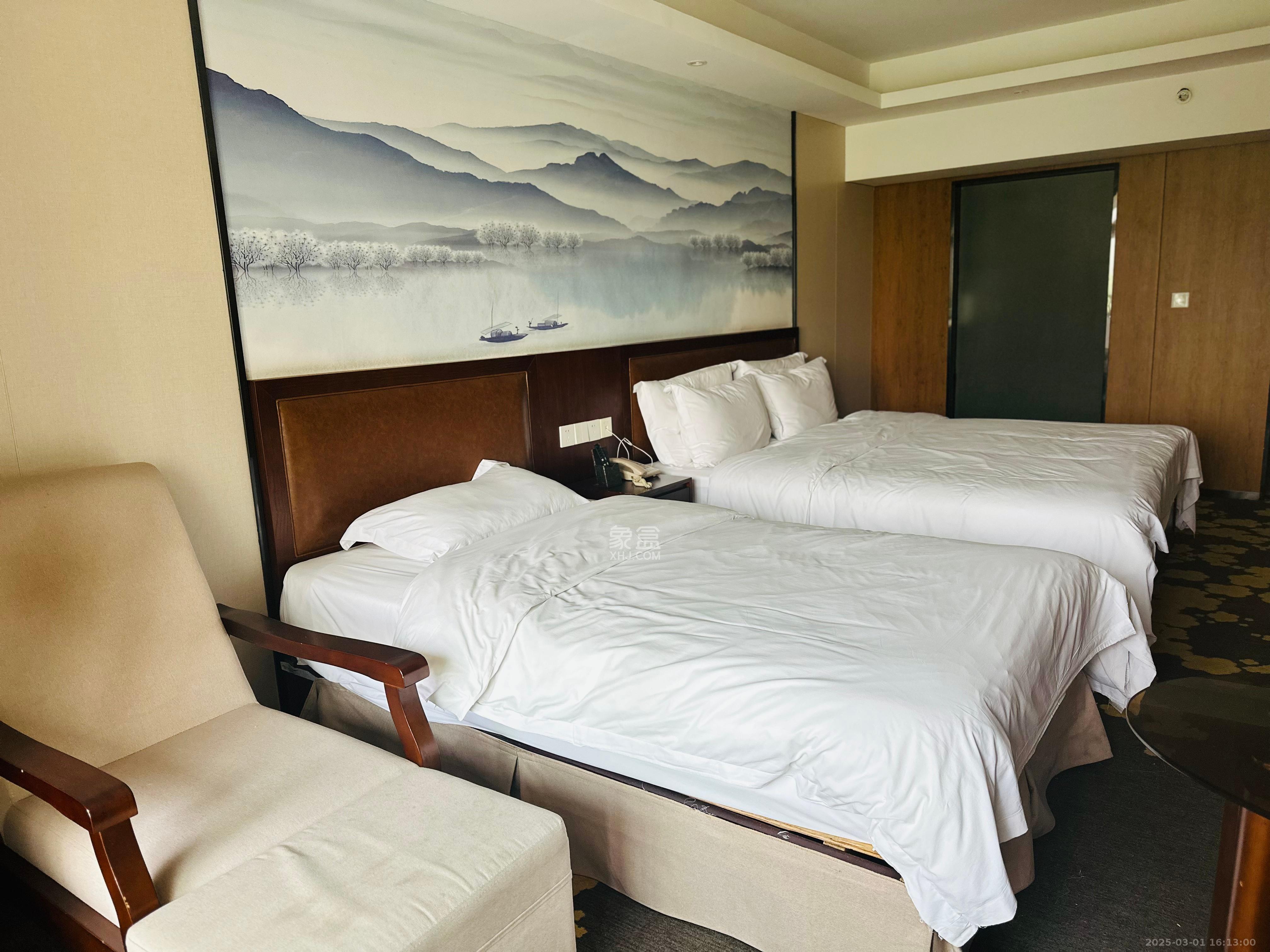 玛依拉山庄 1室1厅1卫 1500.0元/月 玛依拉山庄 1室1厅1卫 1500.0元/月室内图