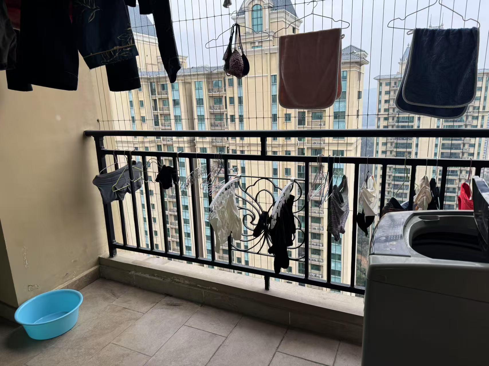 恒大绿洲 2室2厅1卫 1500.0元/月 恒大绿洲 2室2厅1卫 1500.0元/月室内图